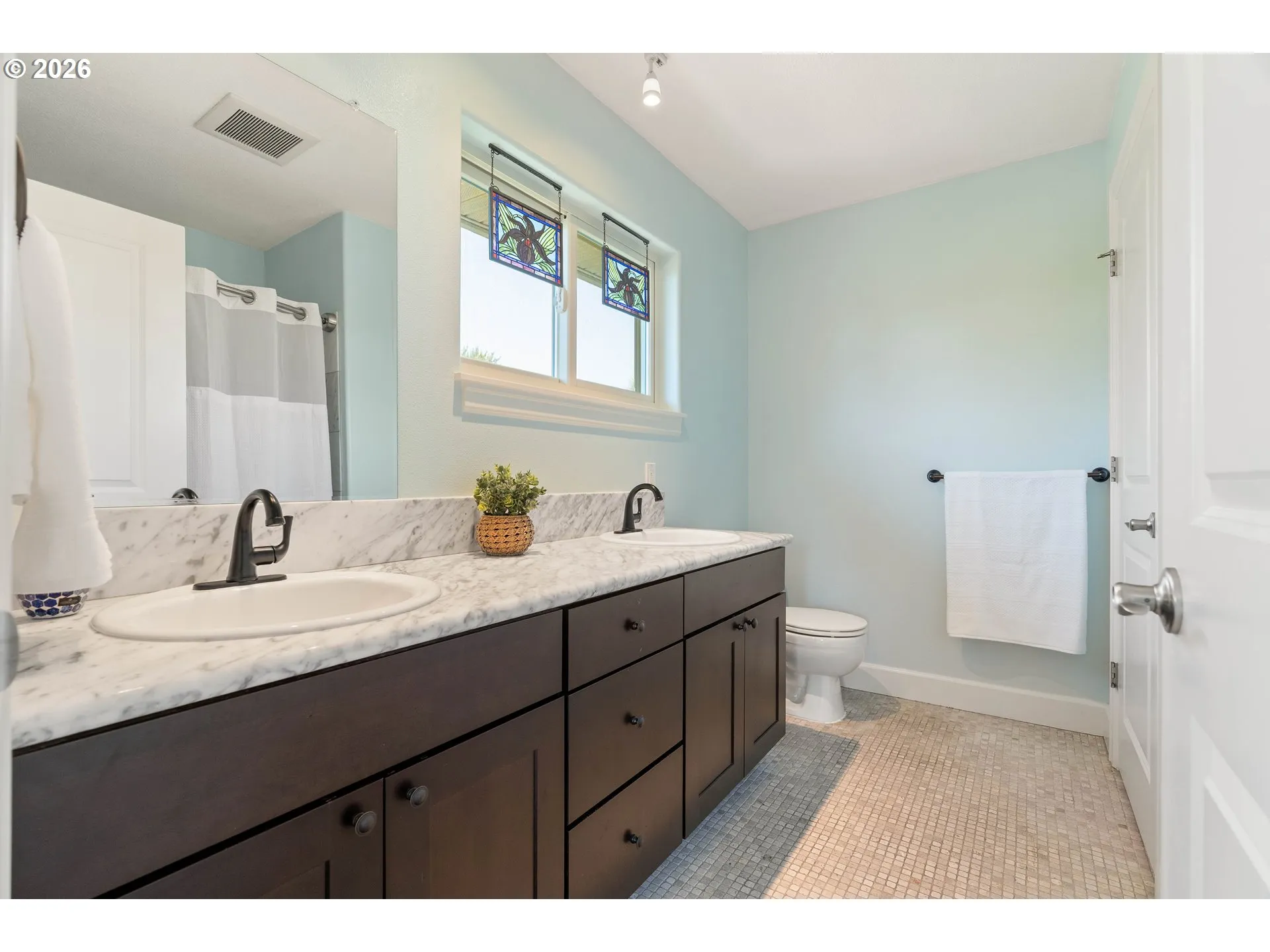 Bathroom, Attached-Double Sinks