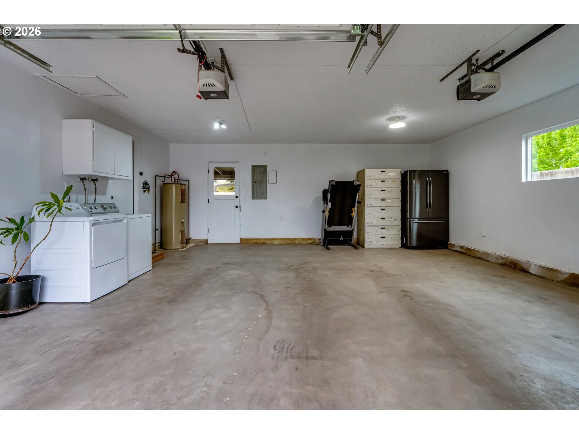 Garage-# 1