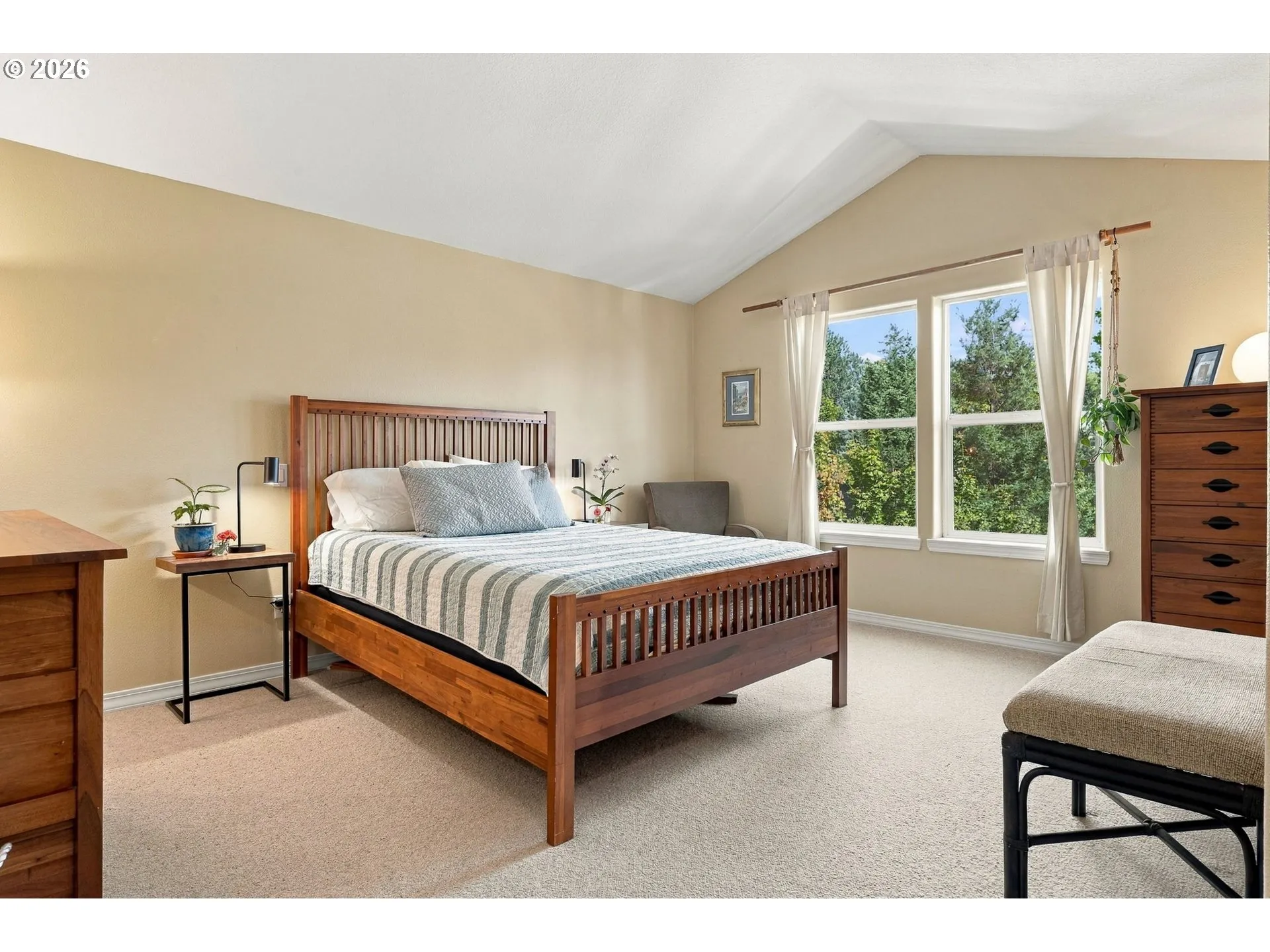 Bedroom, Primary-Upper