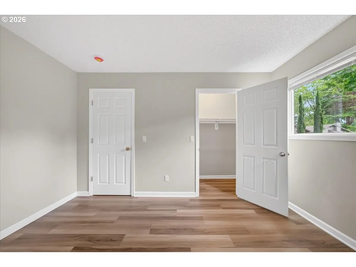 Owner's Suite Bedroom-Walk-In Closet
