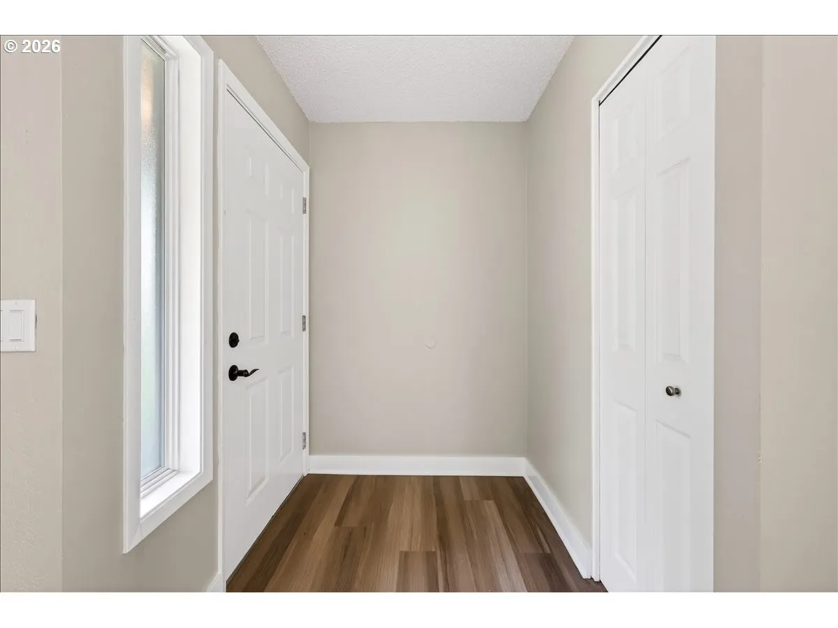 Entrance/Foyer