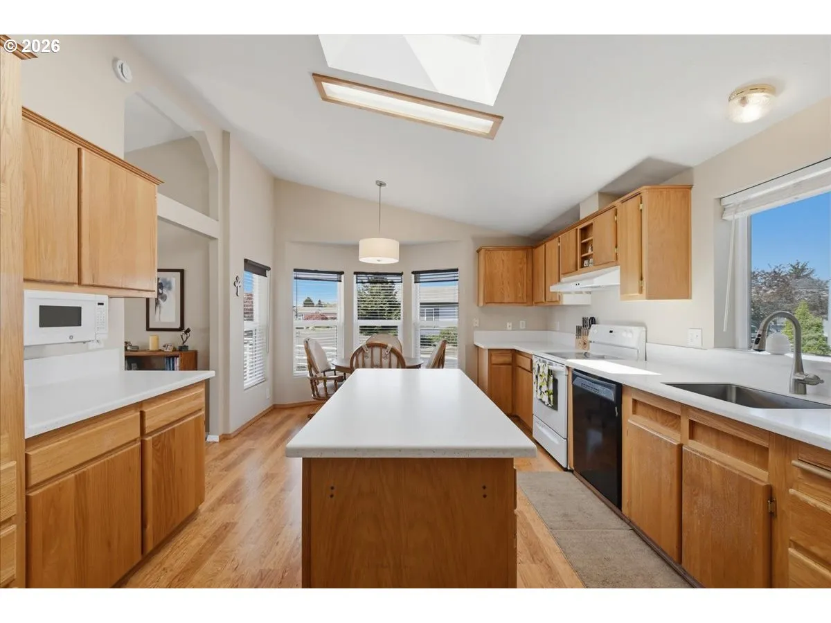 Kitchen-Skylight