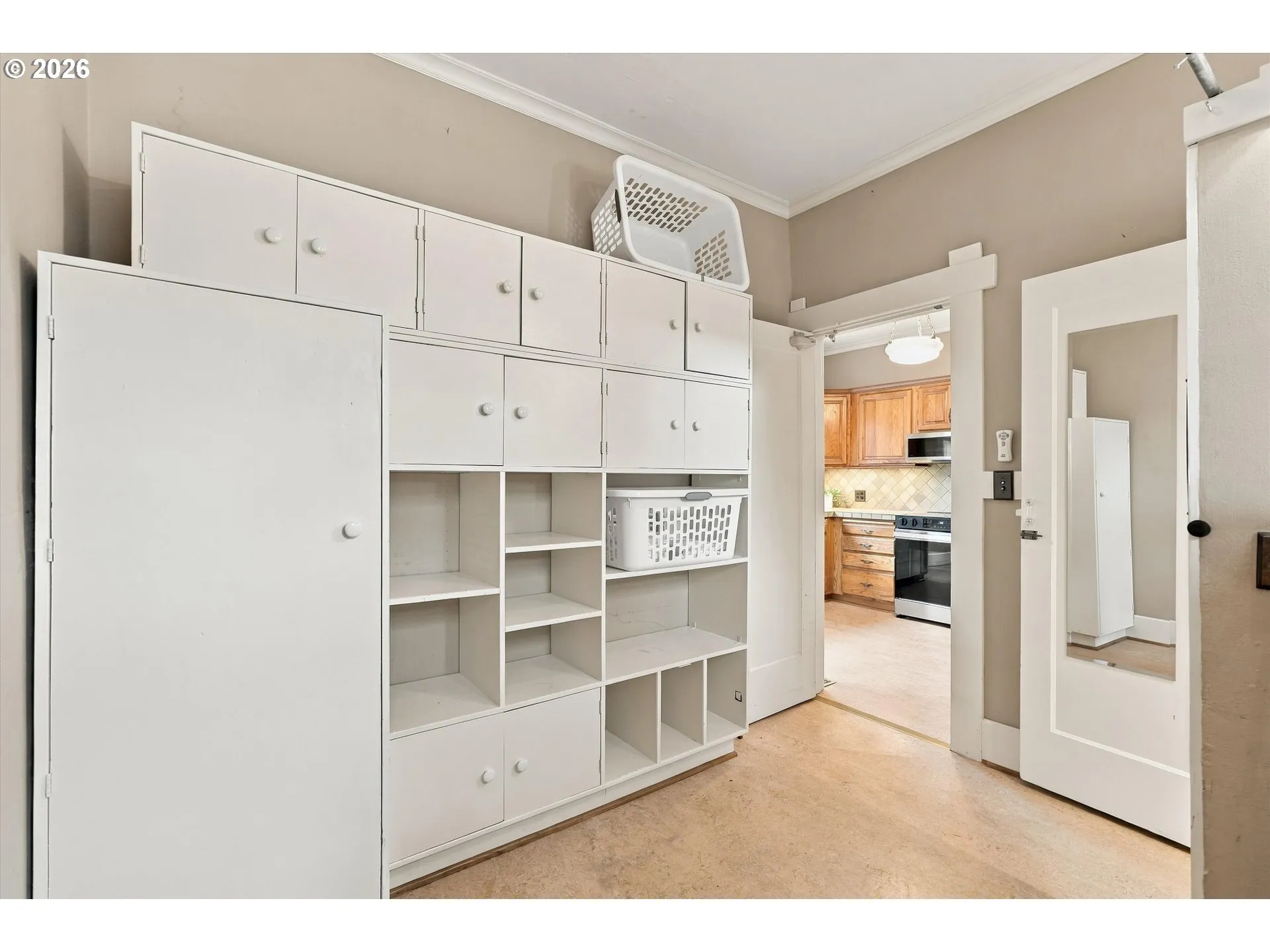 Laundry-Main