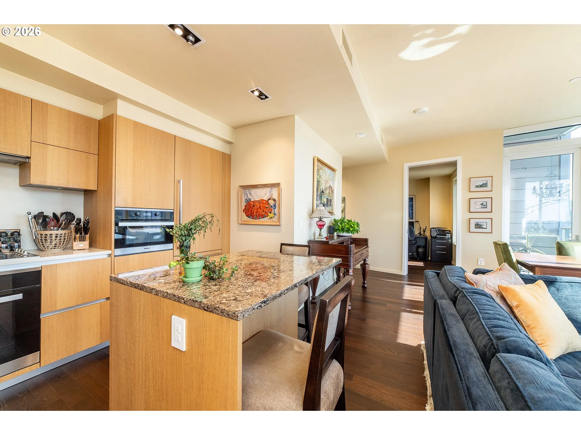 Kitchen-Island