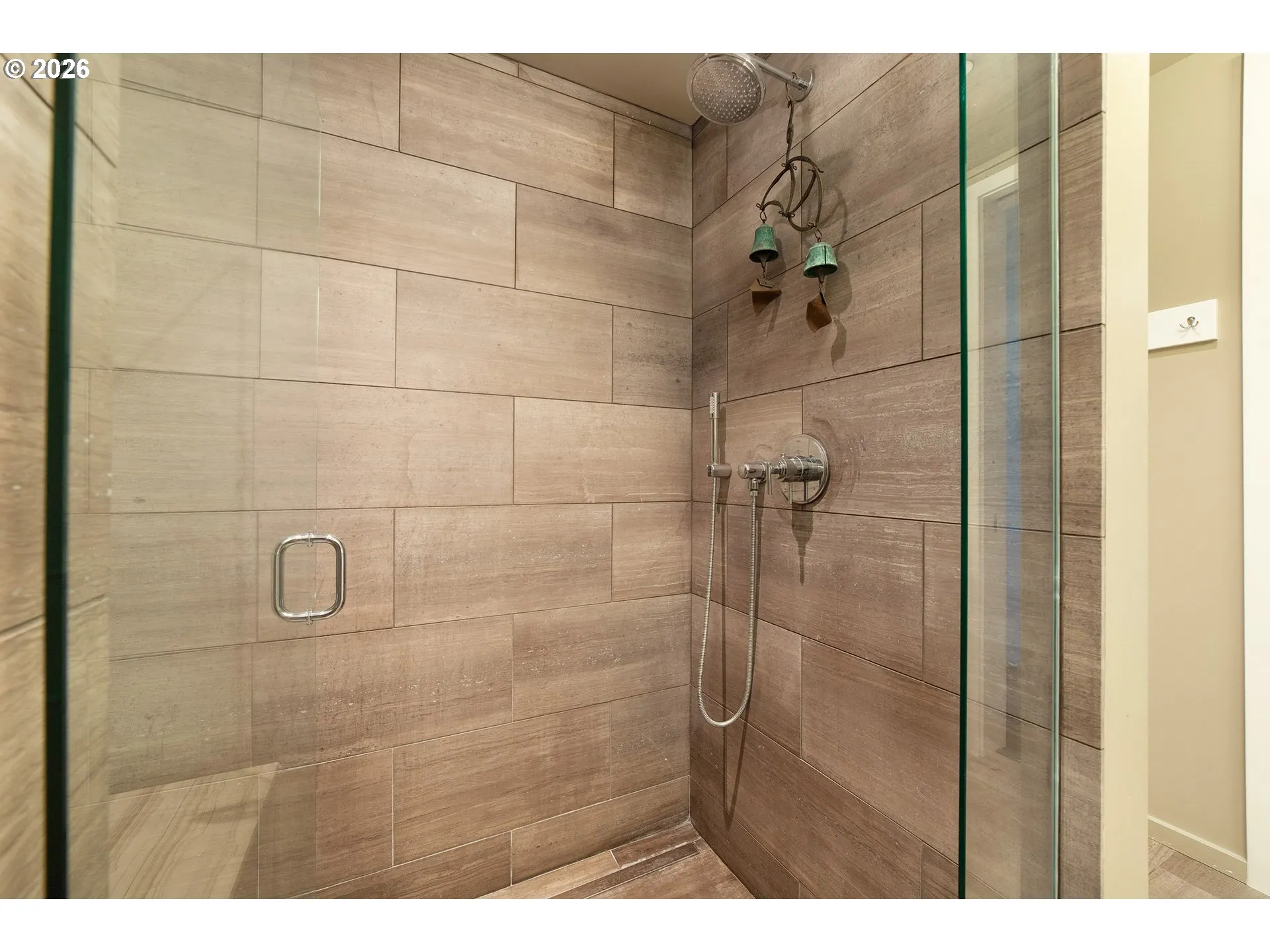 Bathroom-Walk in Shower