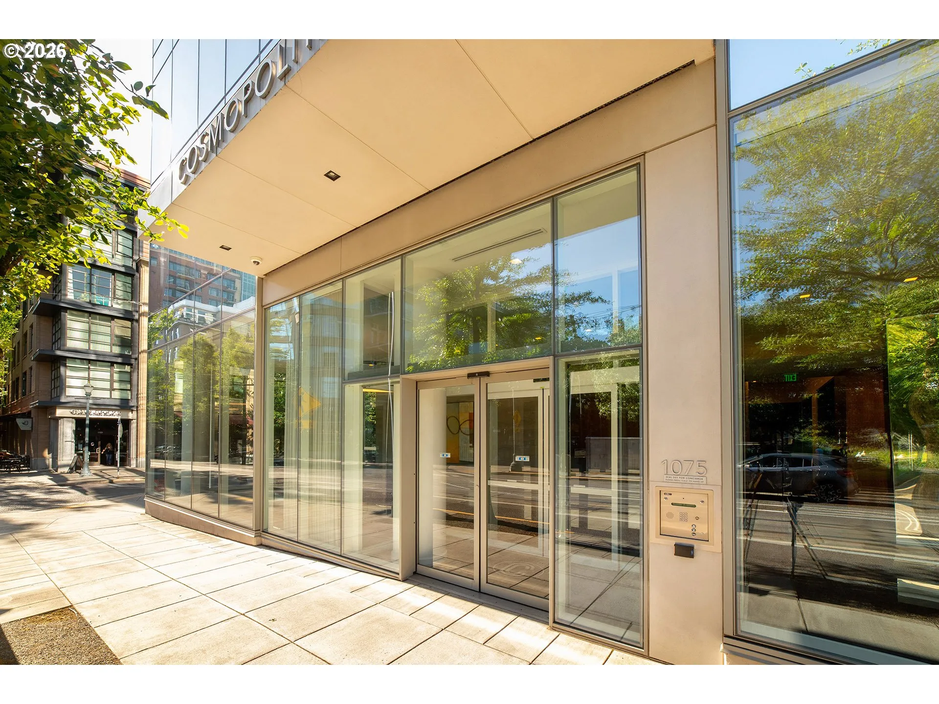 Entrance/Foyer