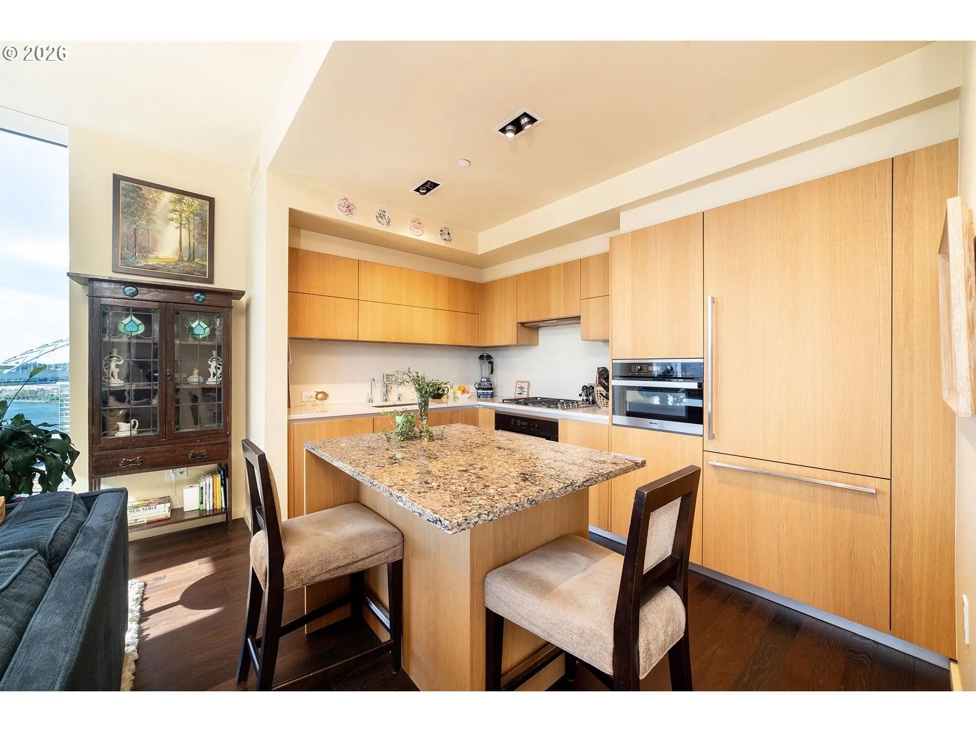 Kitchen-Eating Area