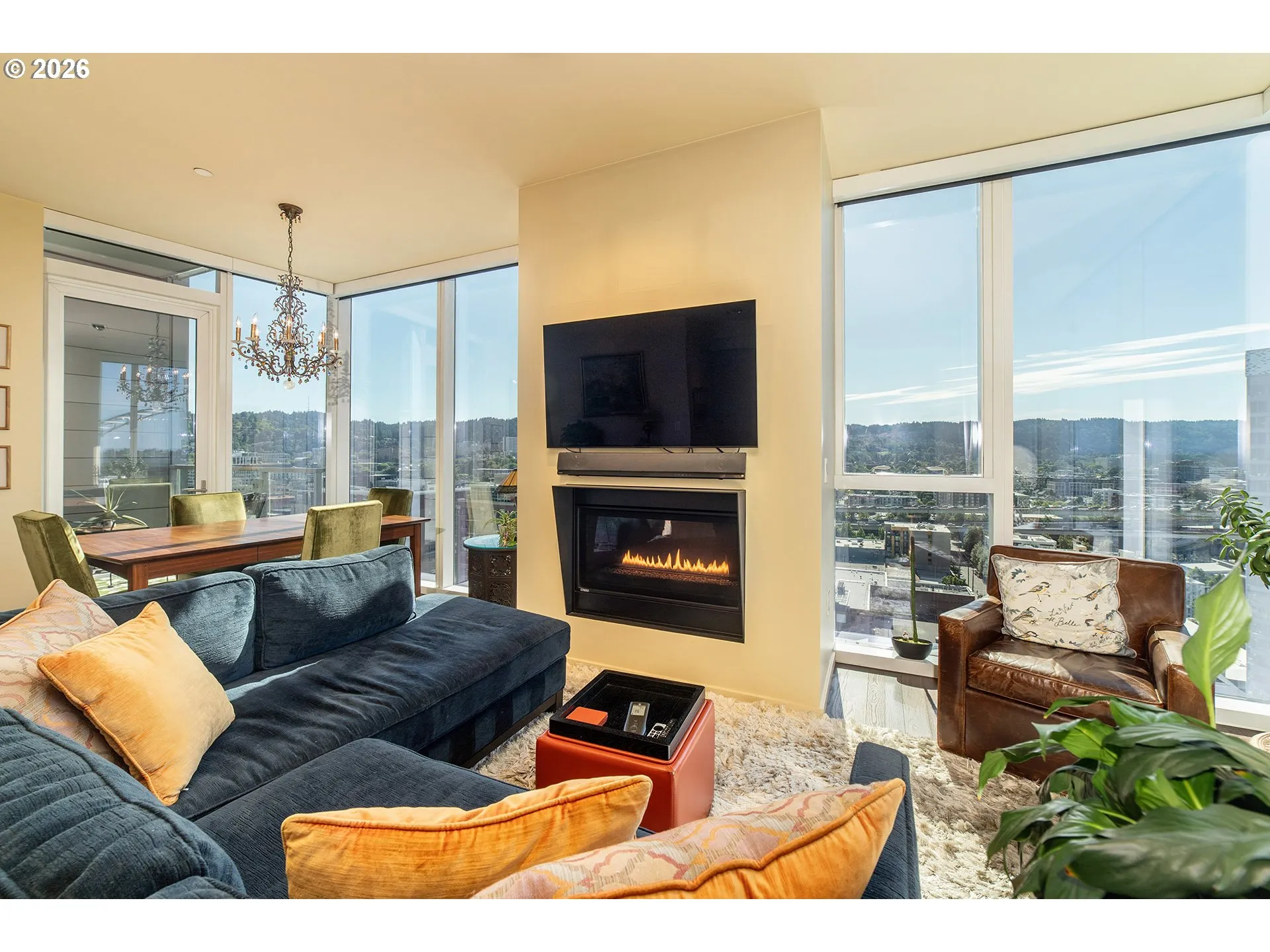 Living Room-Fireplace