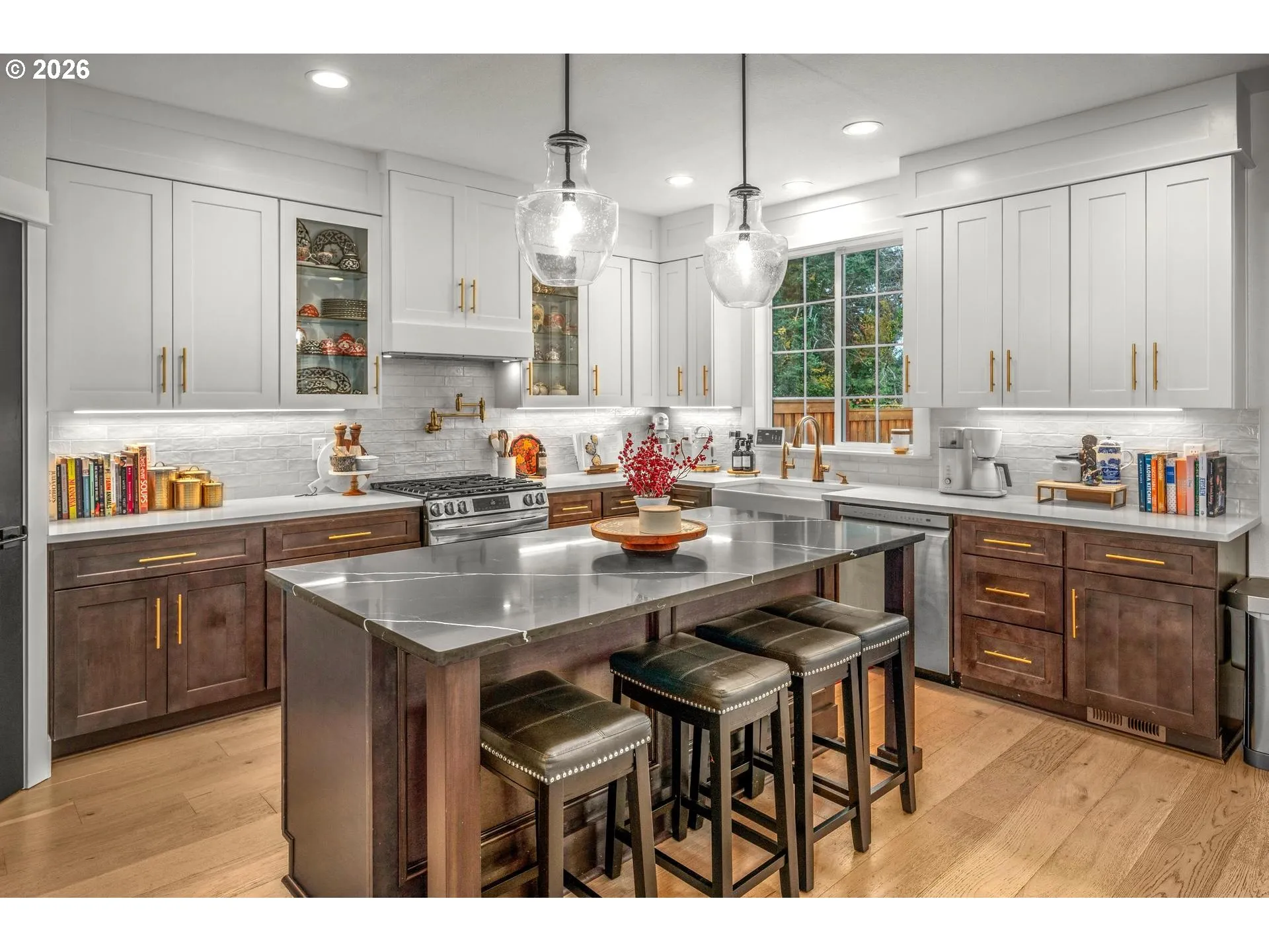 Kitchen-Island