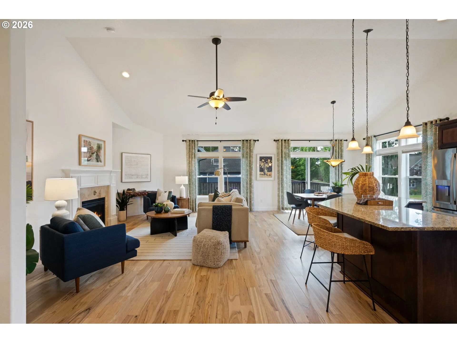 Living Room-Vaulted Ceilings