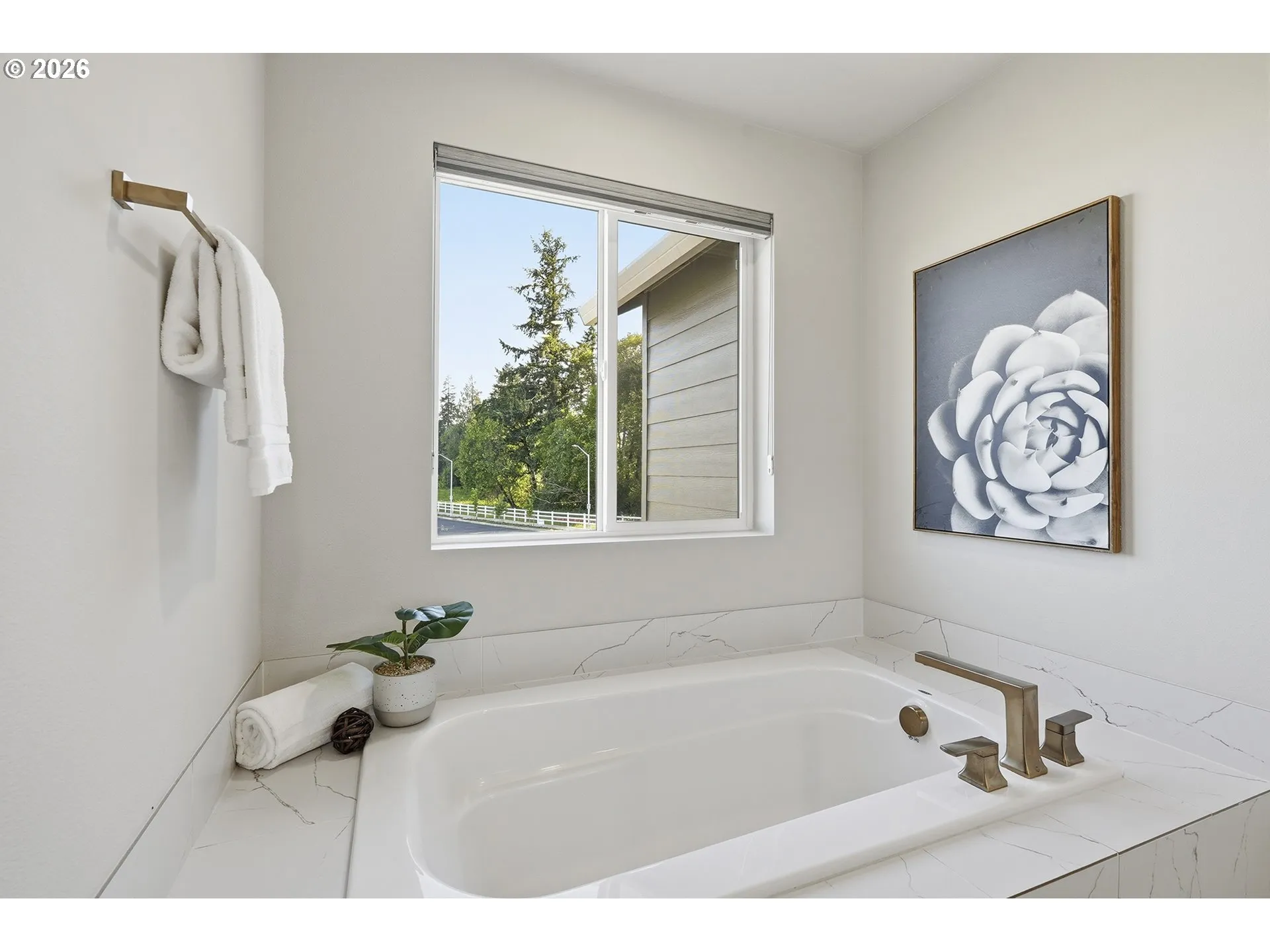 Owner's Suite Bathroom-Full Bathroom