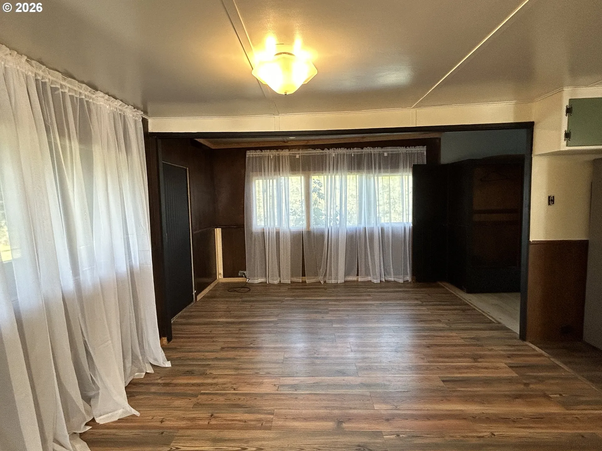 Living Room/Dining Room