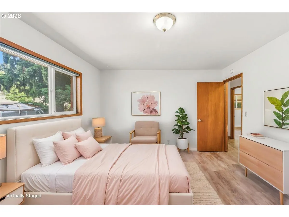 Bedroom-# 1
