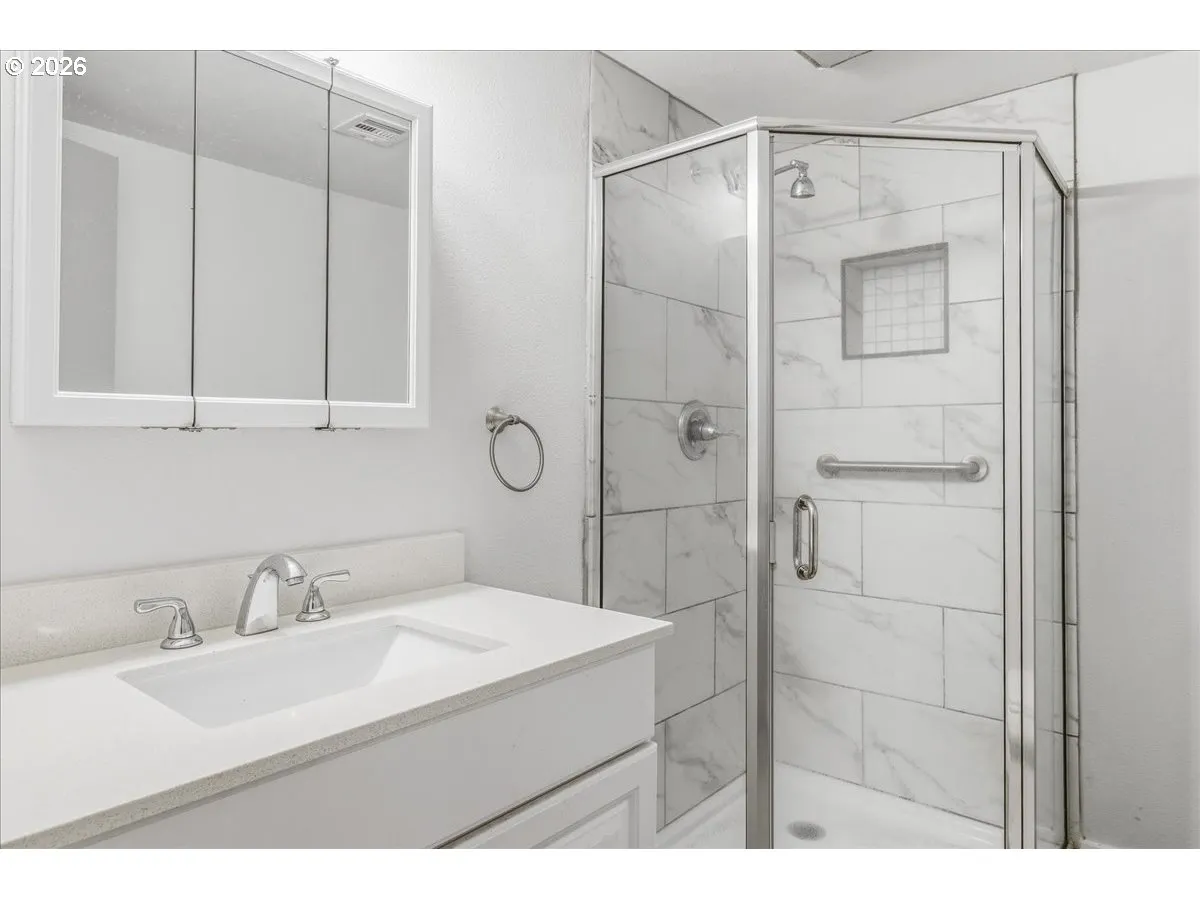 Bathroom-Lower