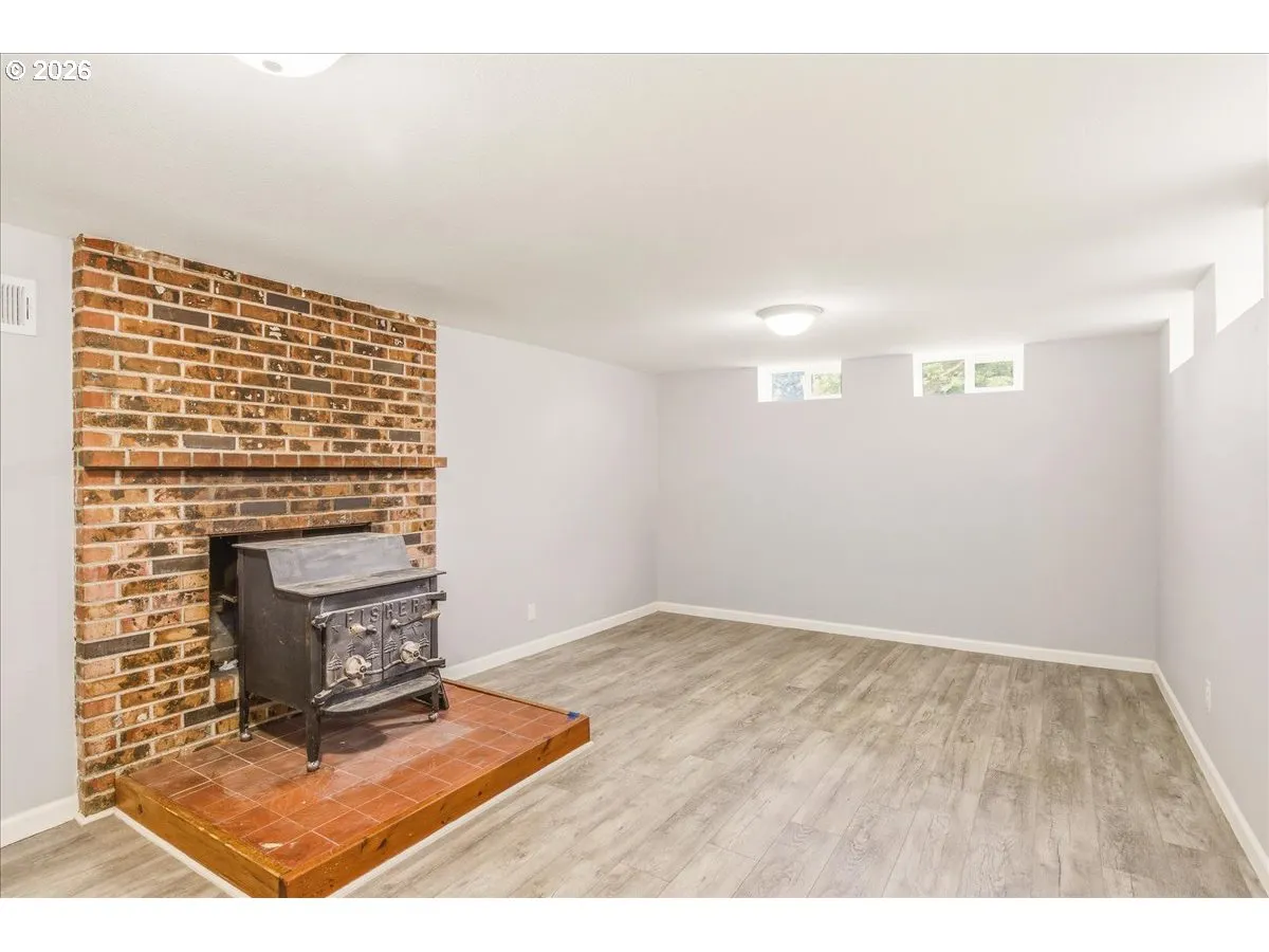 Basement-Finished