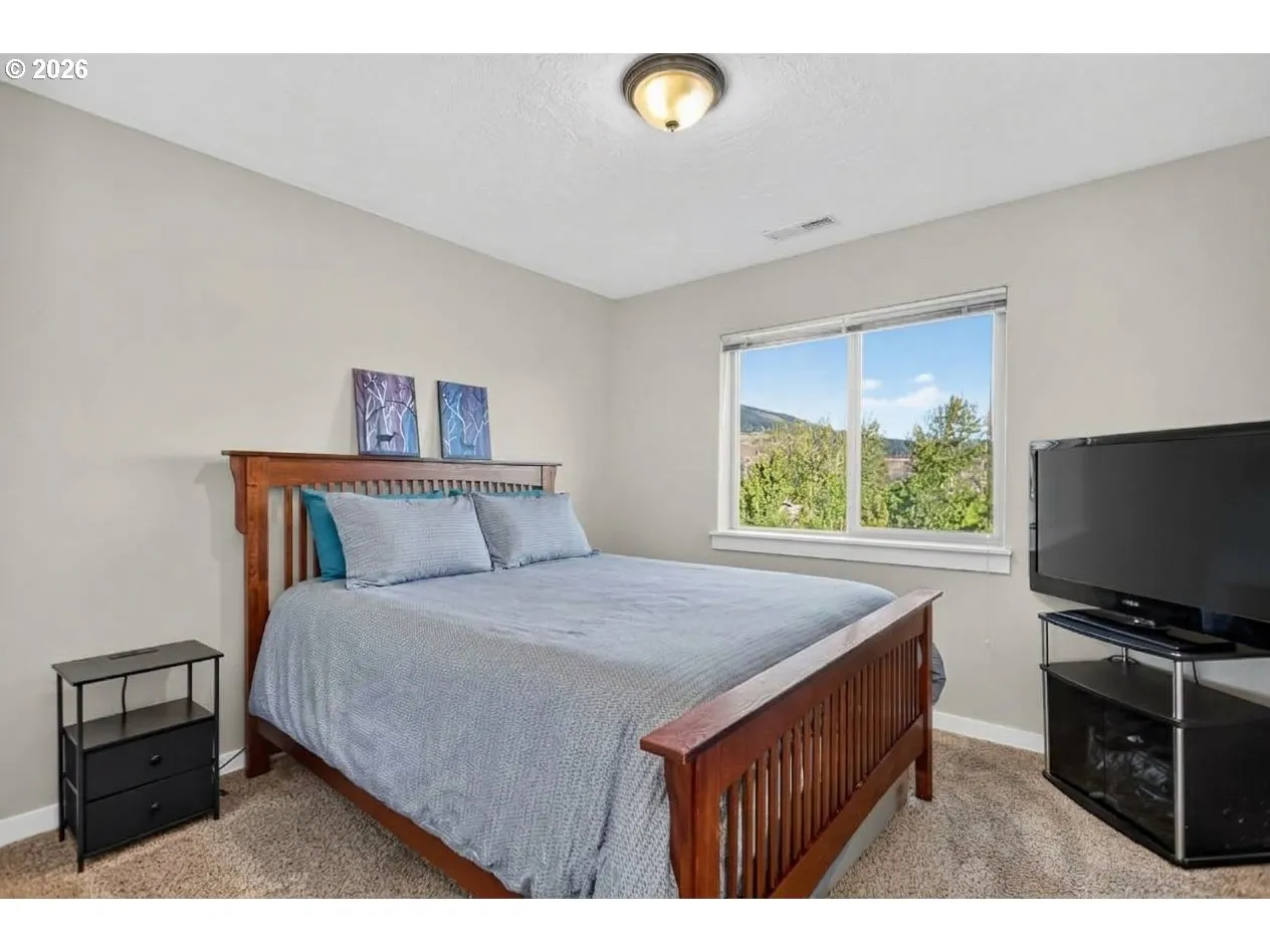 Bedroom-#3 Upper