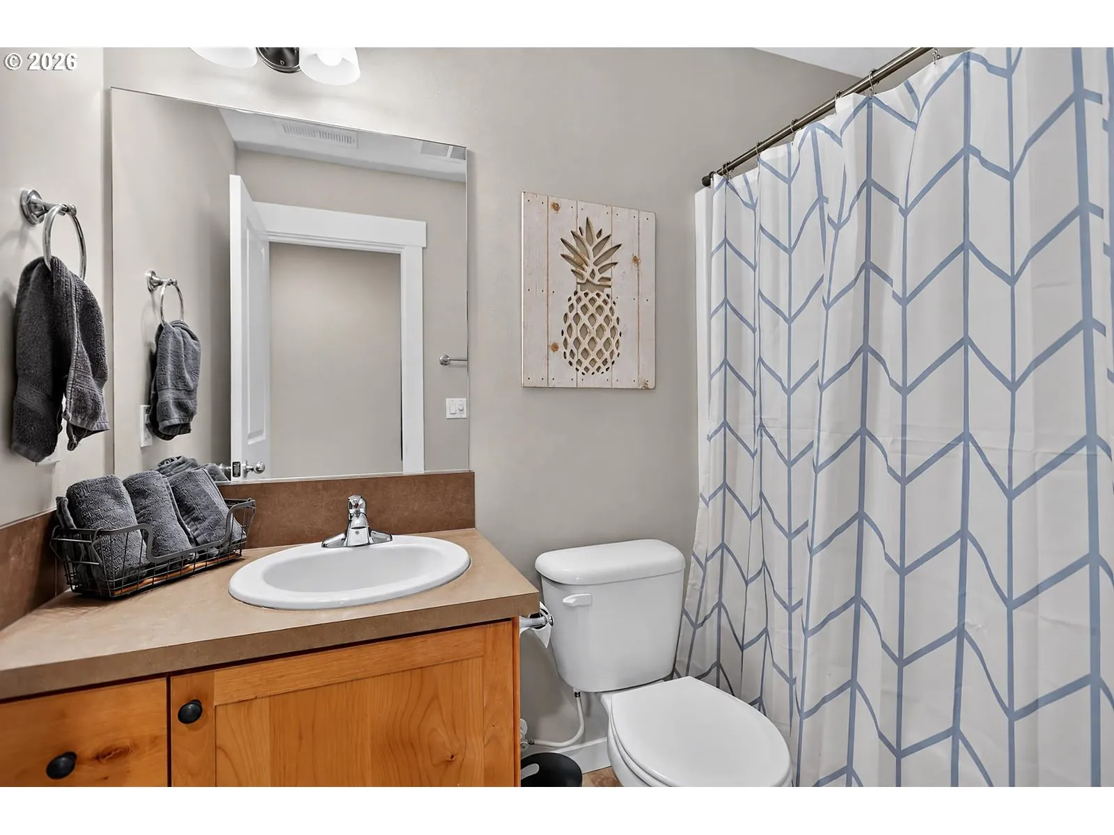 Bathroom-Upper
