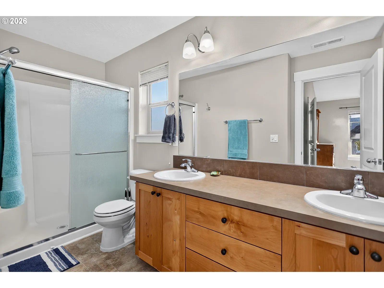 Bathroom, Attached-Double Sinks