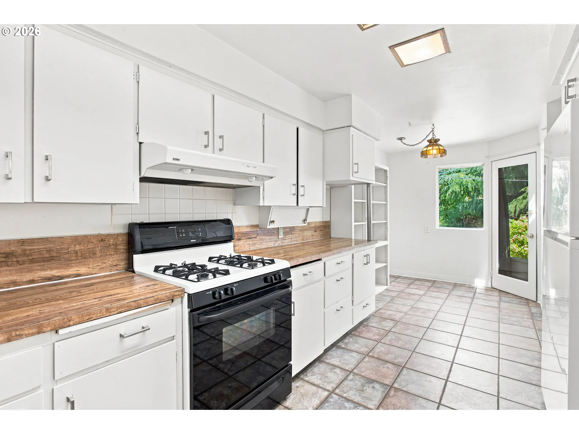 Kitchen-Oven