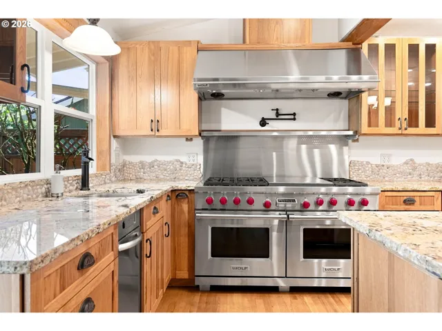 Kitchen-Oven