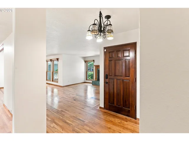 Entrance/Foyer