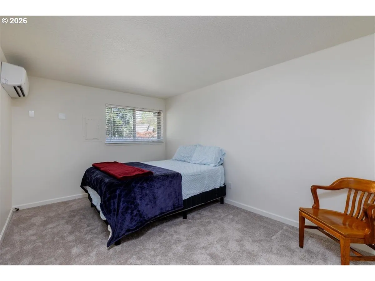Bedroom-#2 Upper