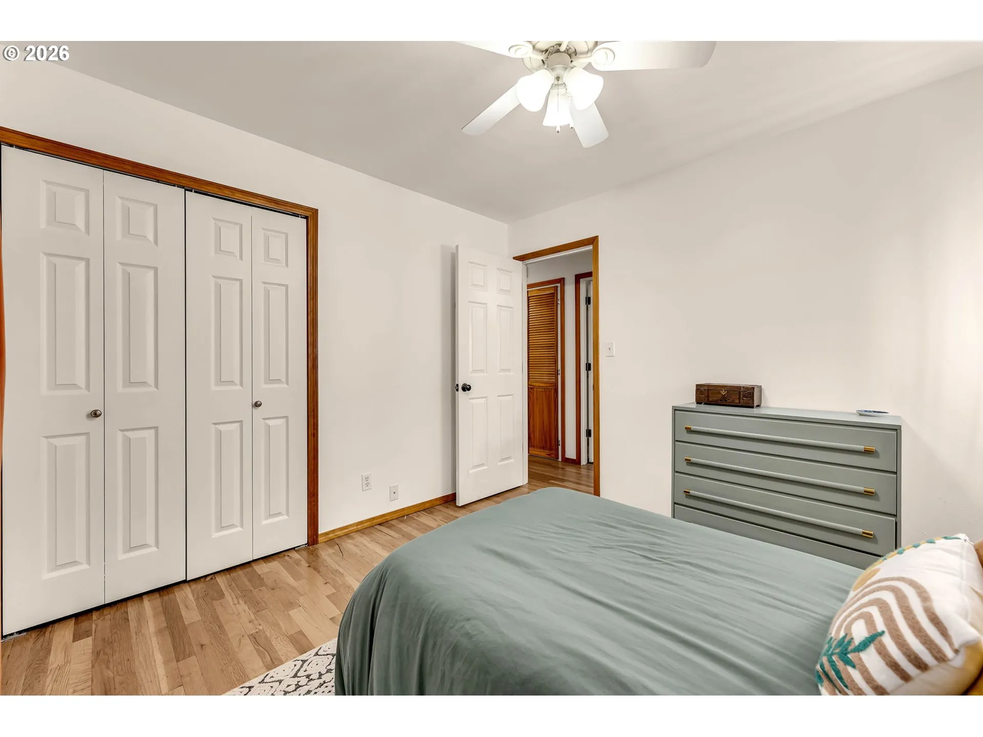 Bedroom-Ceiling Fan