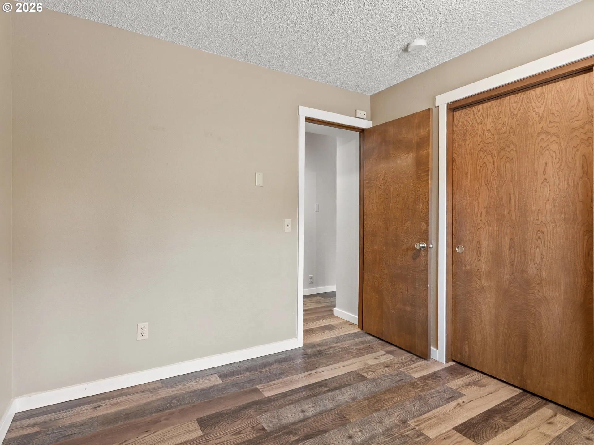 Bedroom-Lower