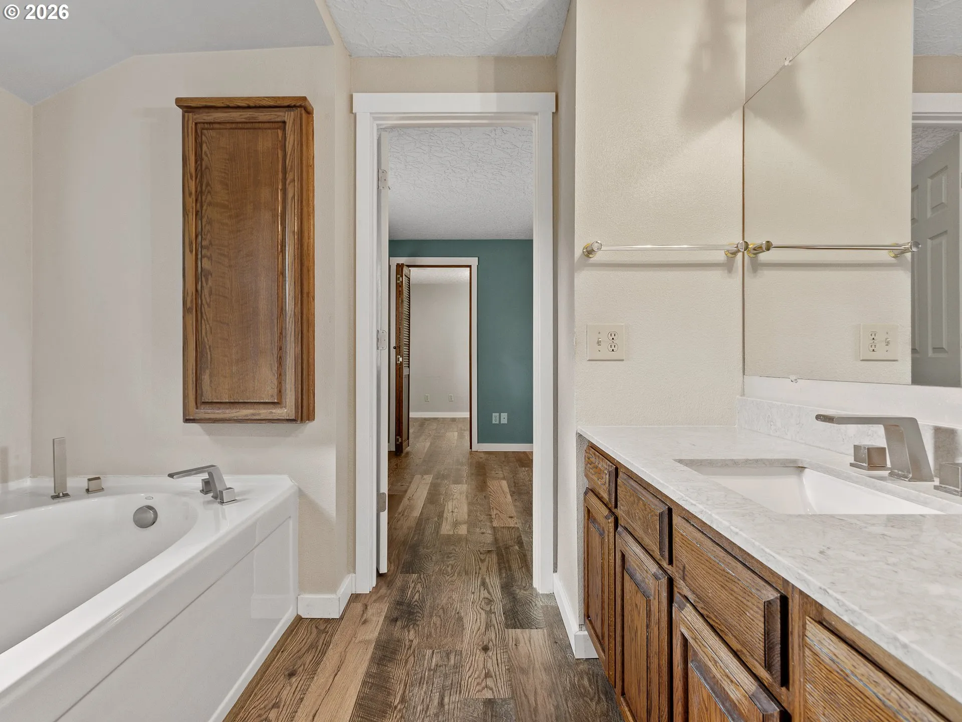 Primary Bedroom-Attached Bathroom