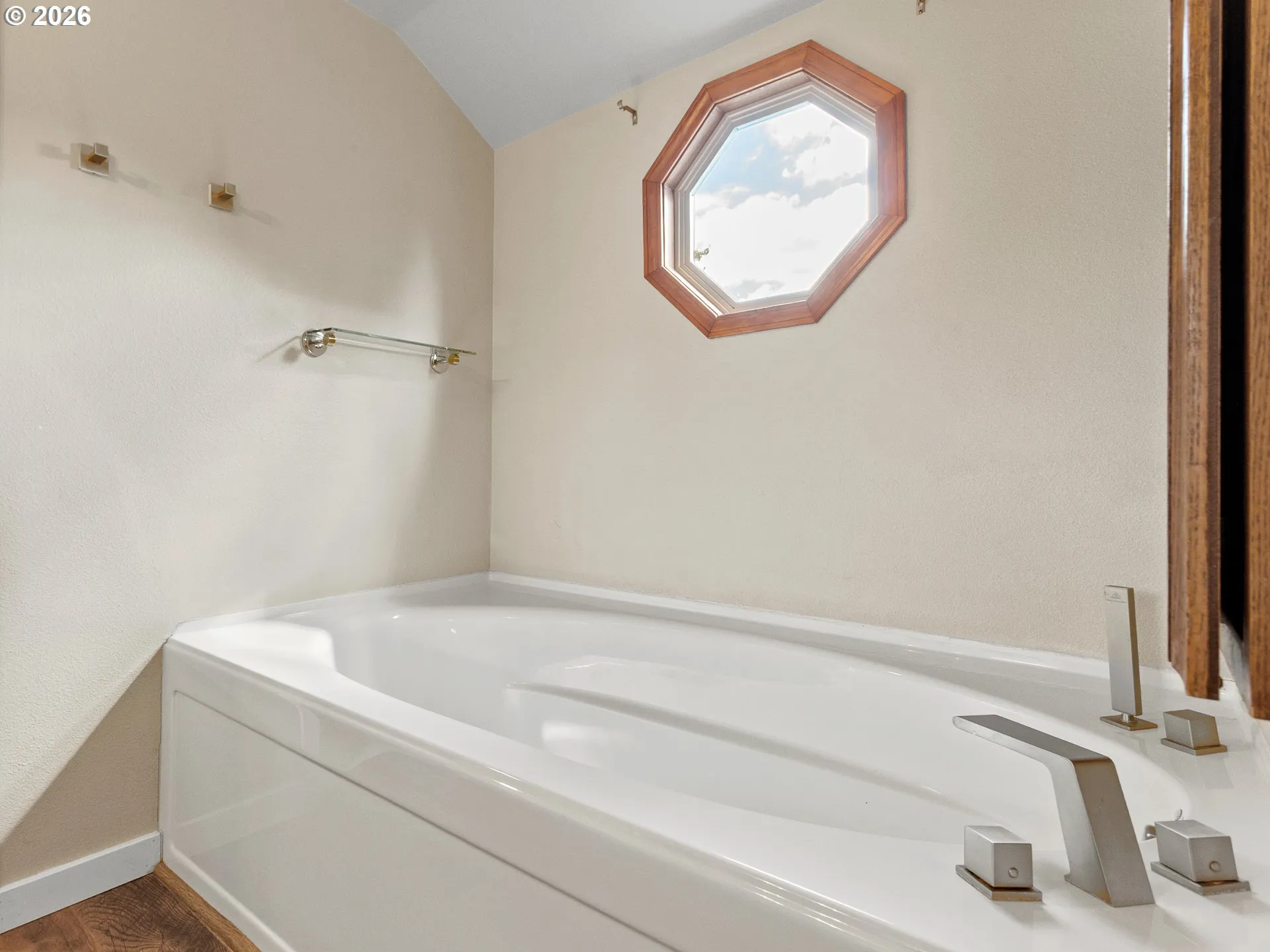 Primary Bedroom-Attached Bathroom