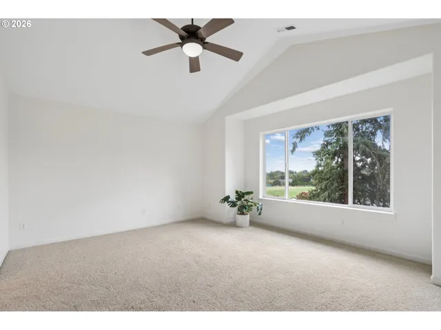 Bedroom, Owner's Suite-Upper