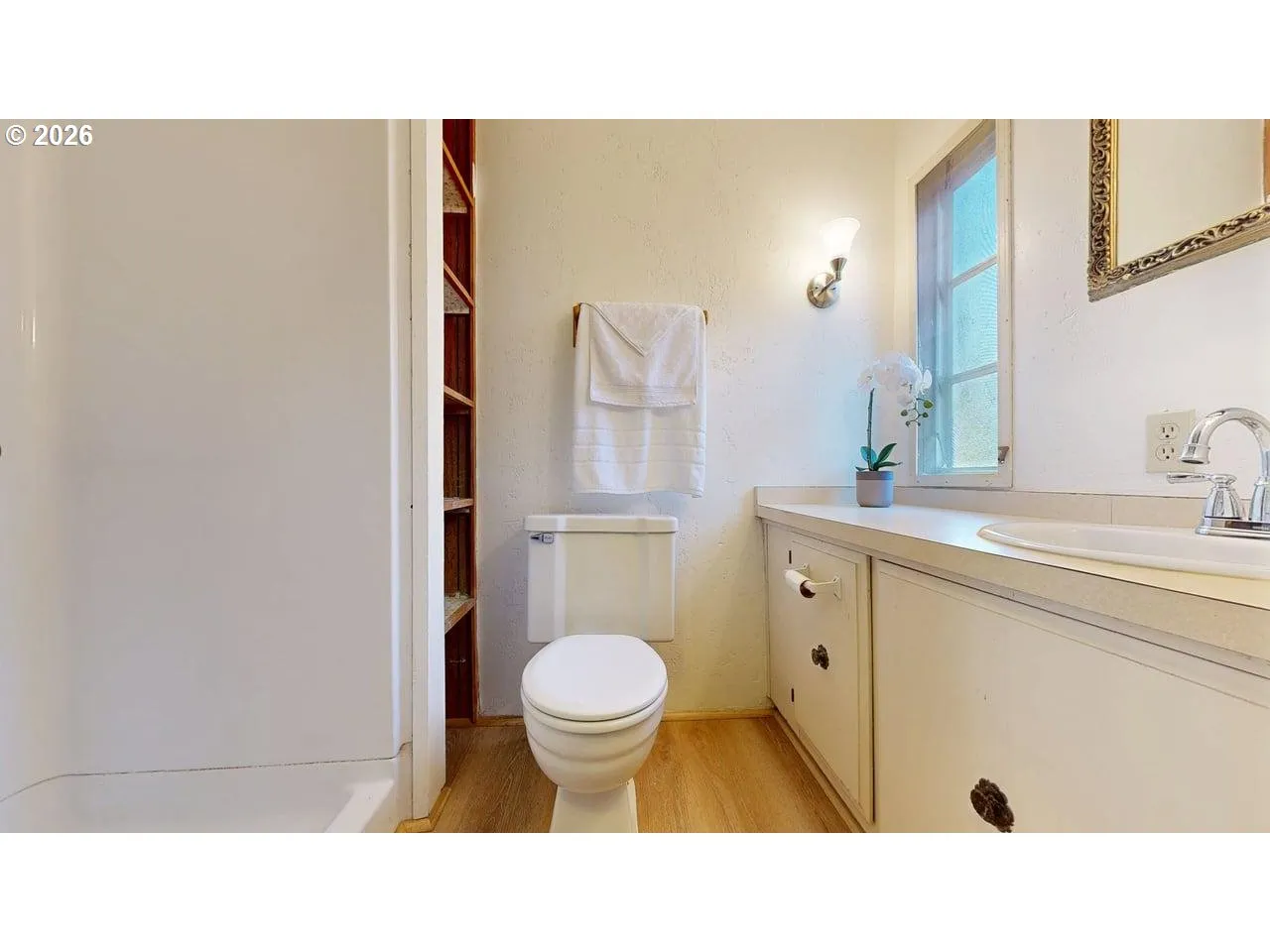 Bathroom, Attached-Walk in Shower