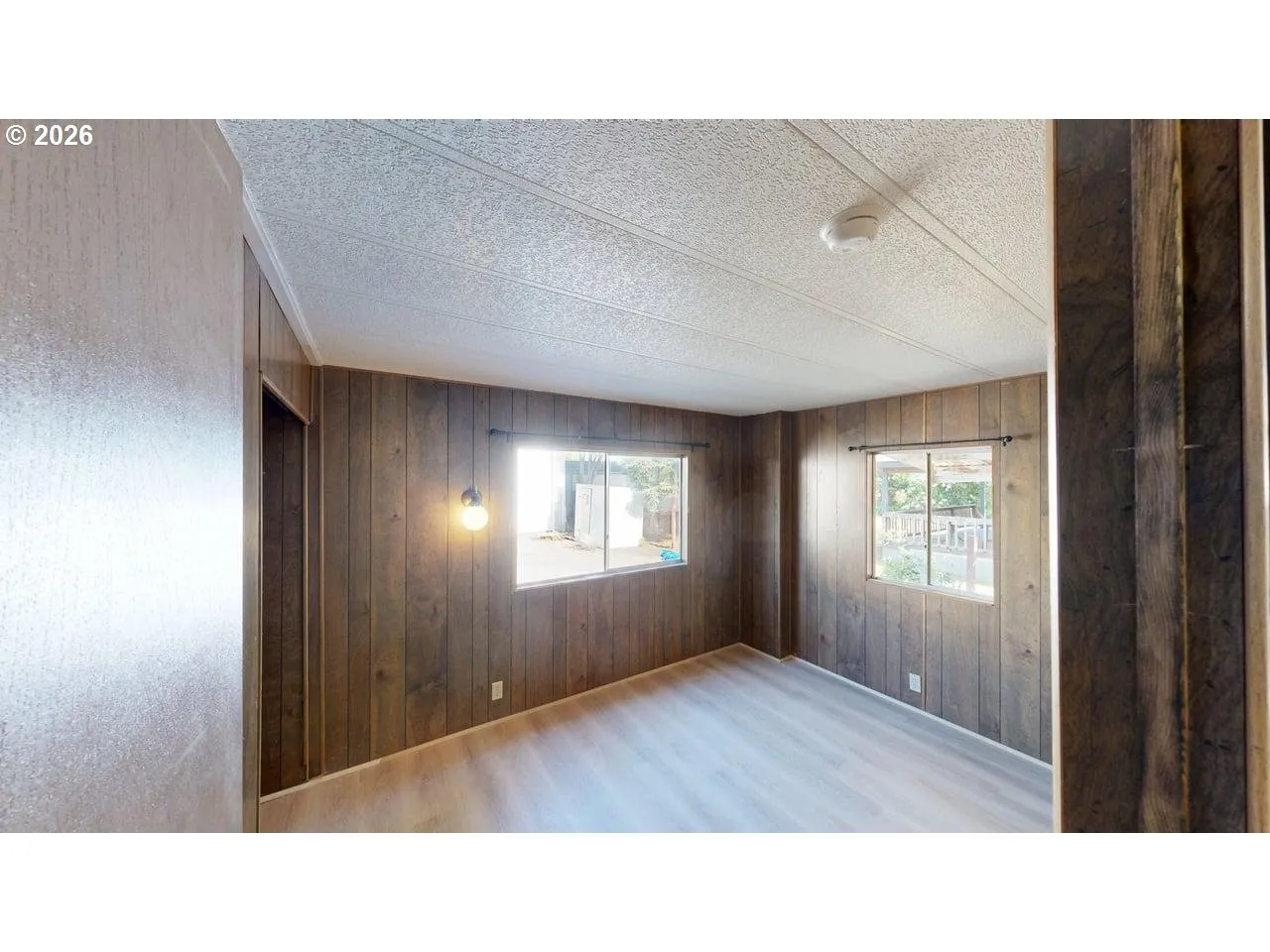 Bedroom, Primary