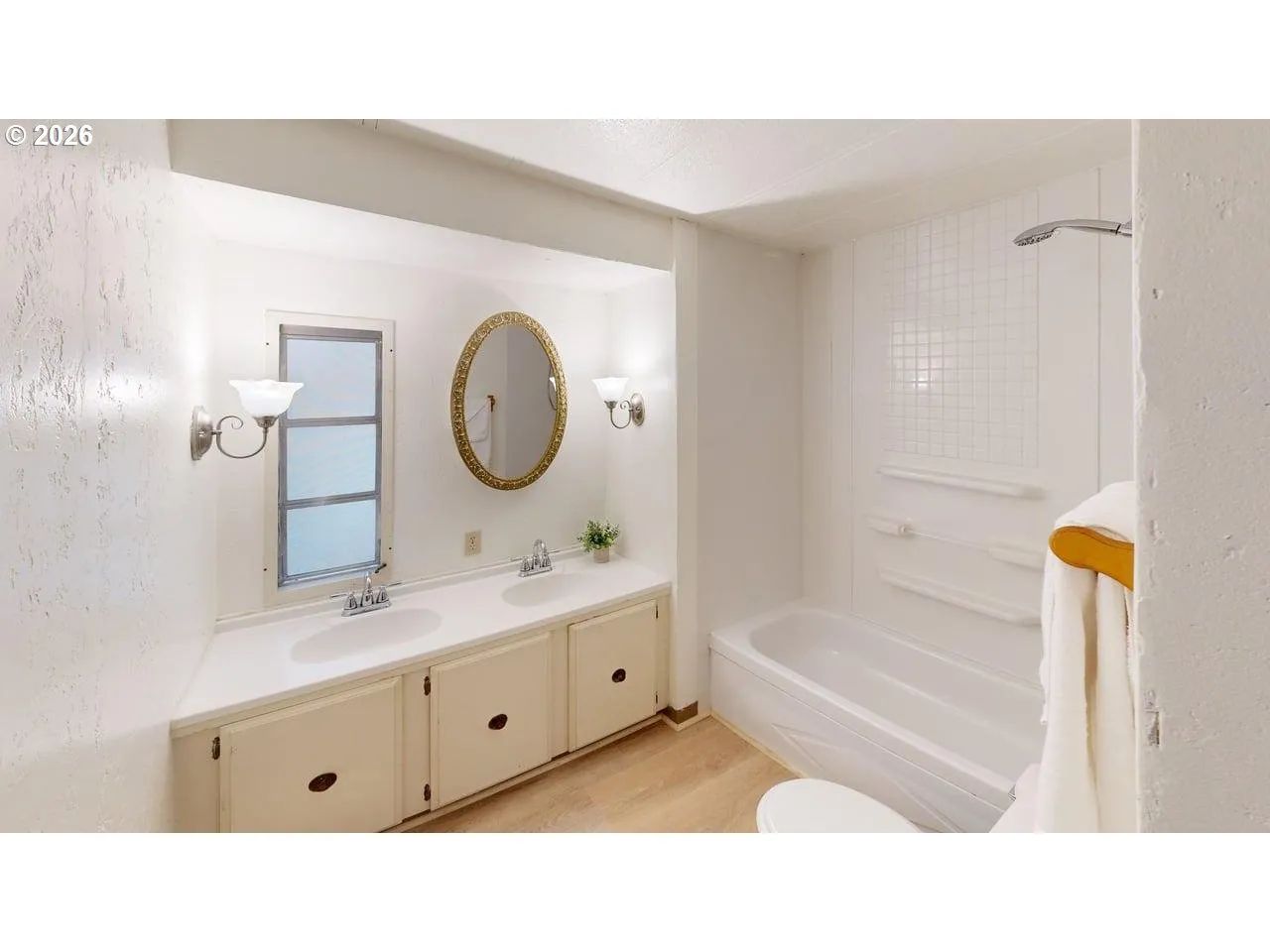 Bathroom-Hall