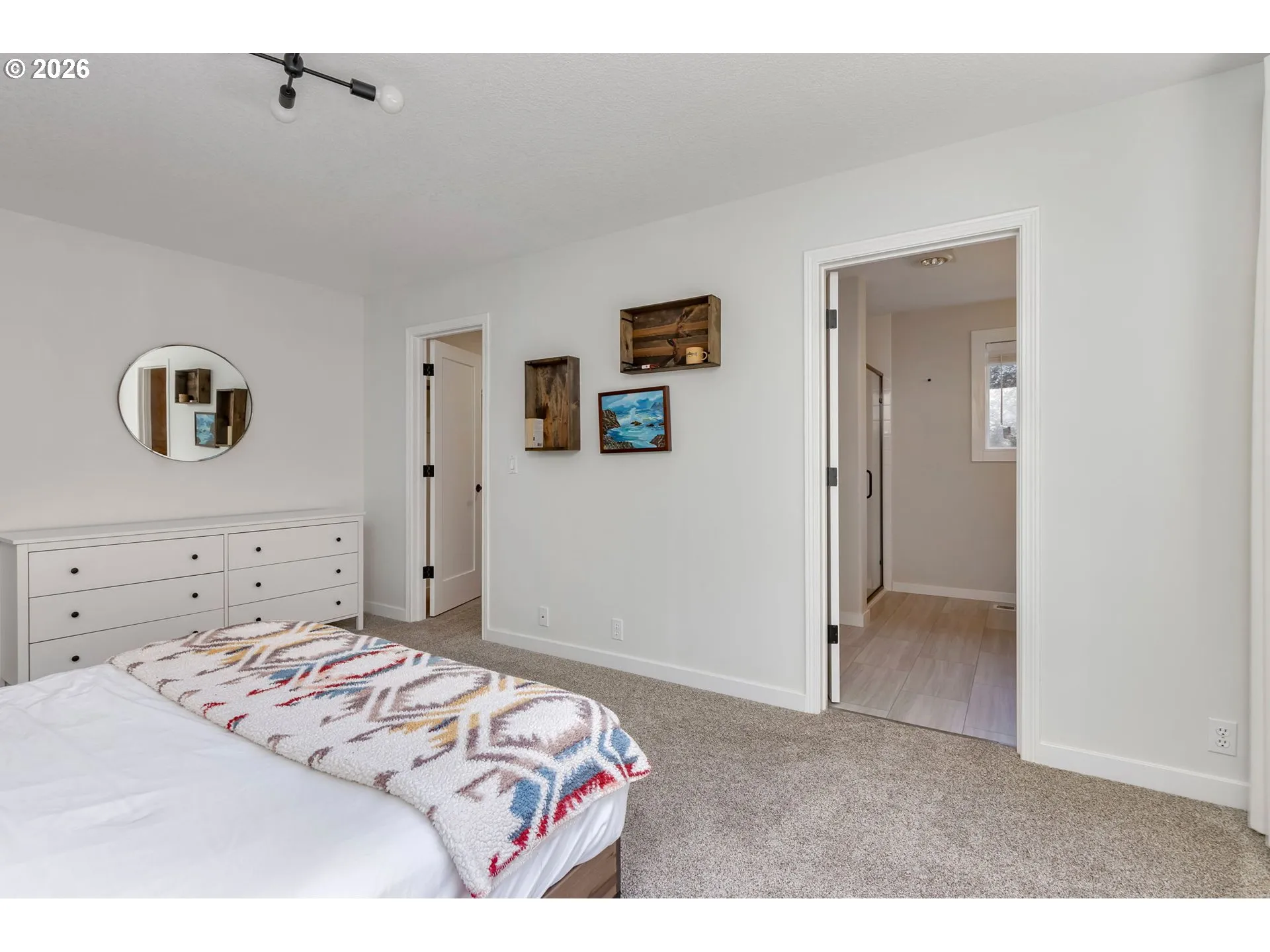 Bedroom, Owner's Suite-Main