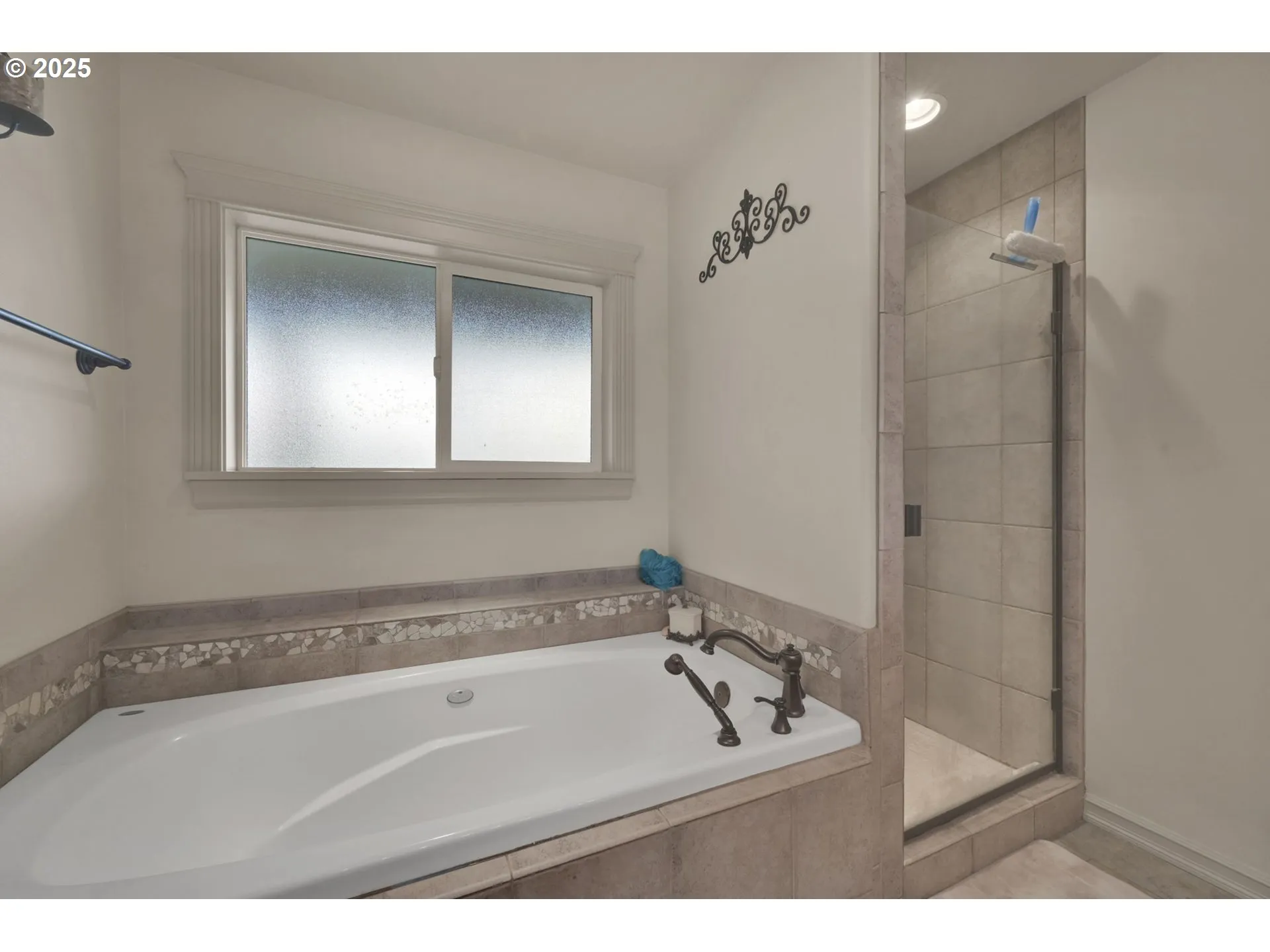 Bathroom-Walk in Shower