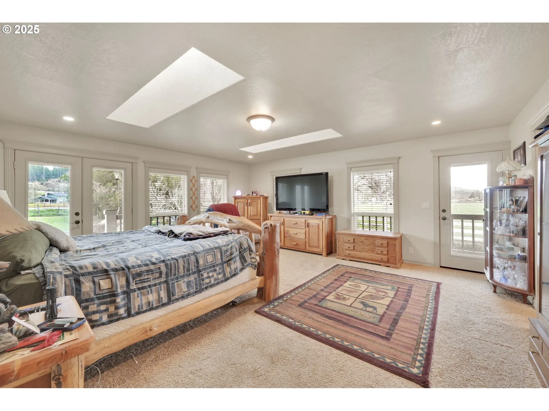 Bedroom, Primary-Walk-In Closet