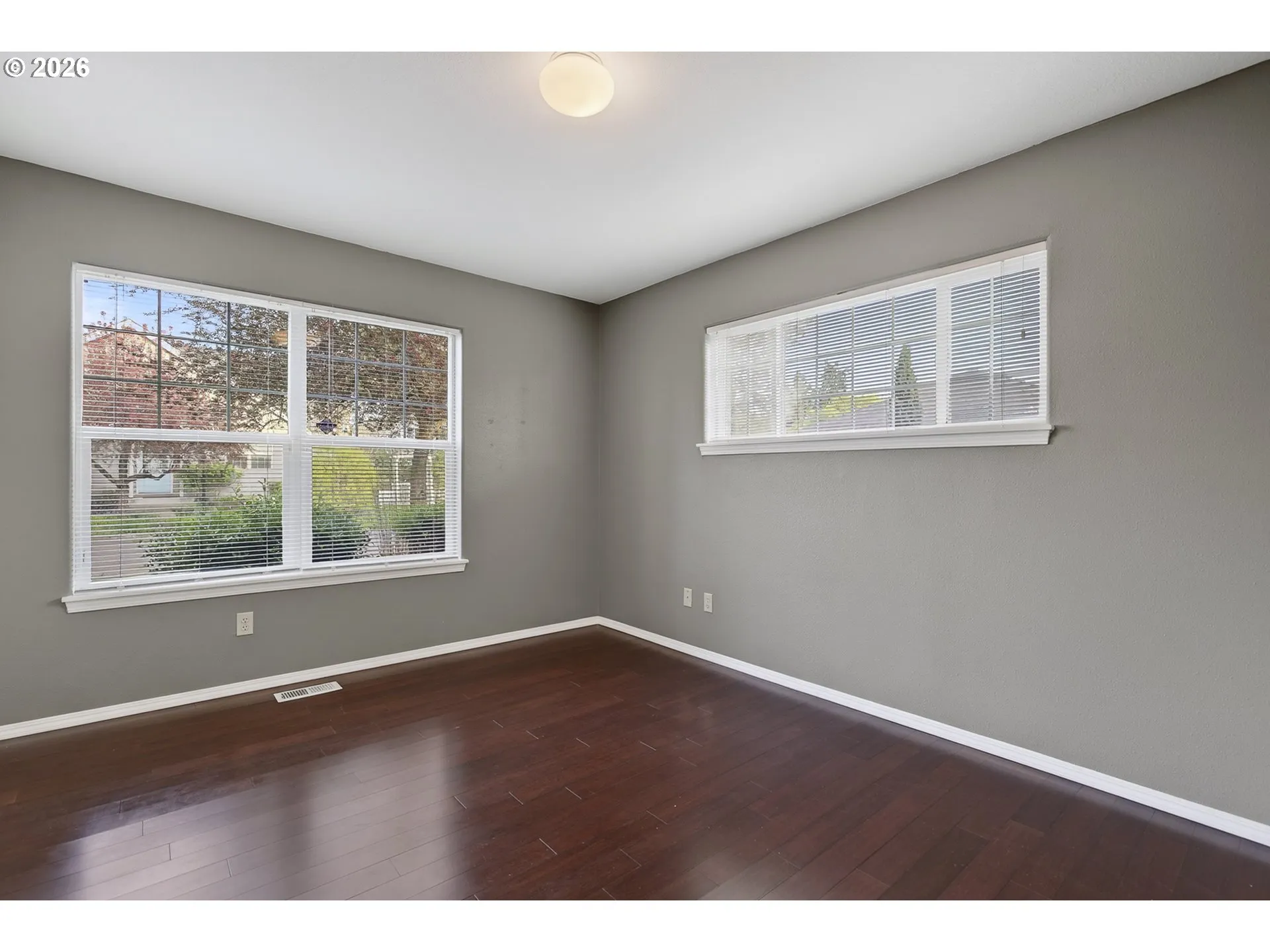 Bedroom-Main