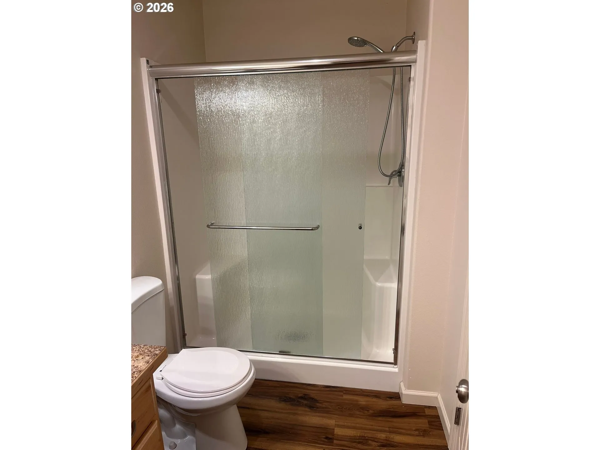 Bathroom-Walk in Shower