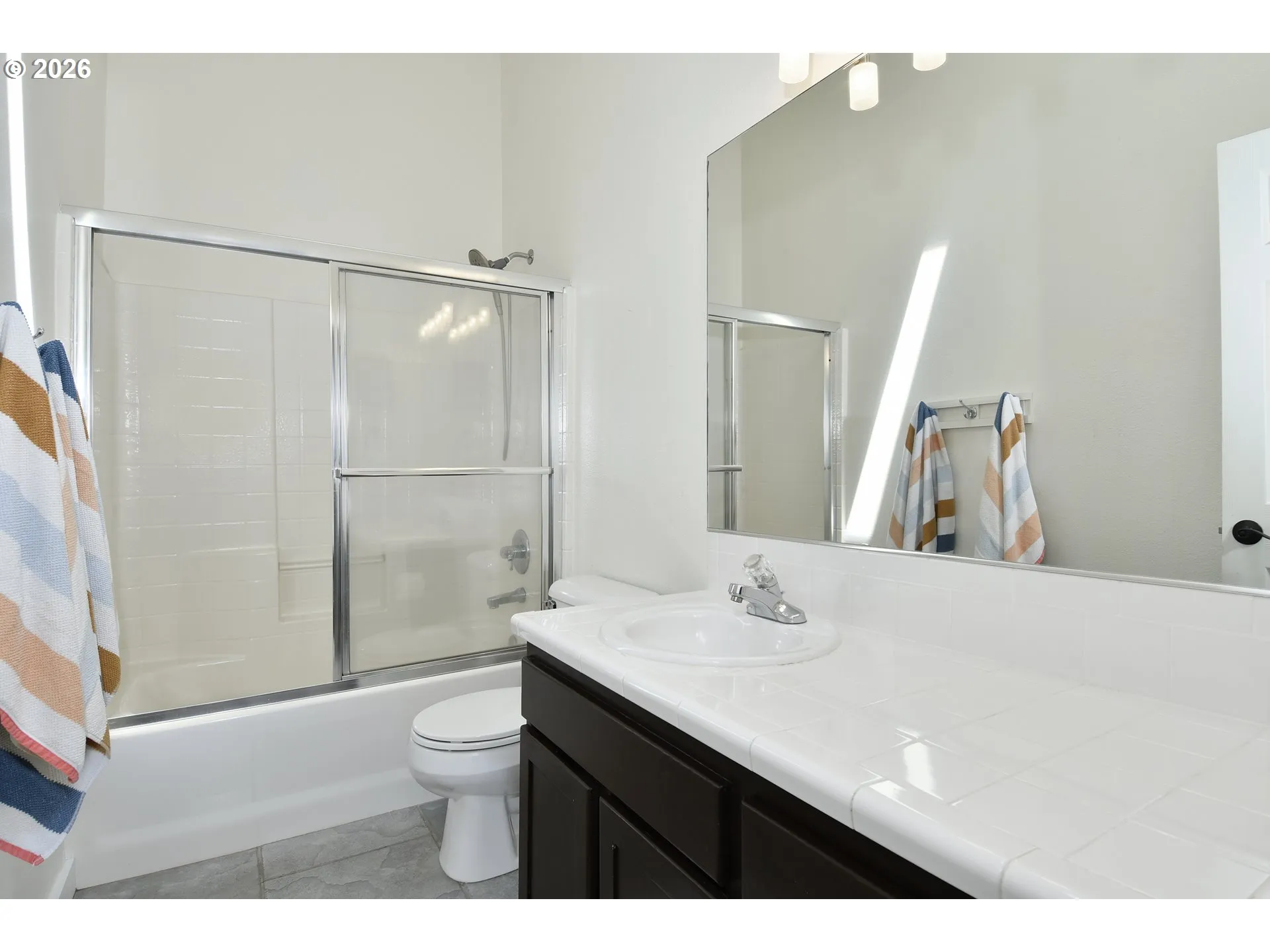 Bathroom-Upper