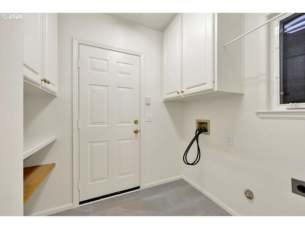 Laundry-Main