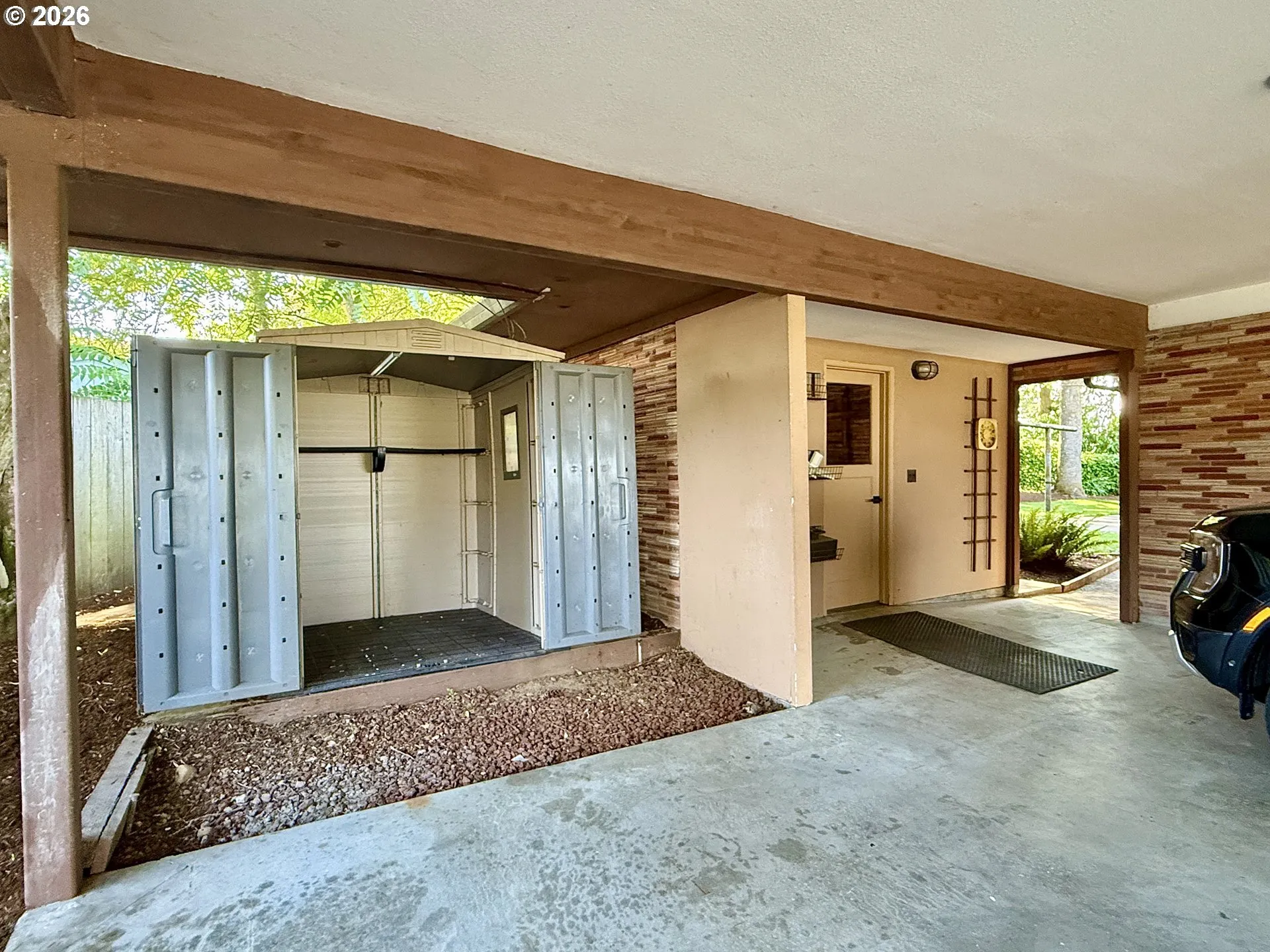 Carport