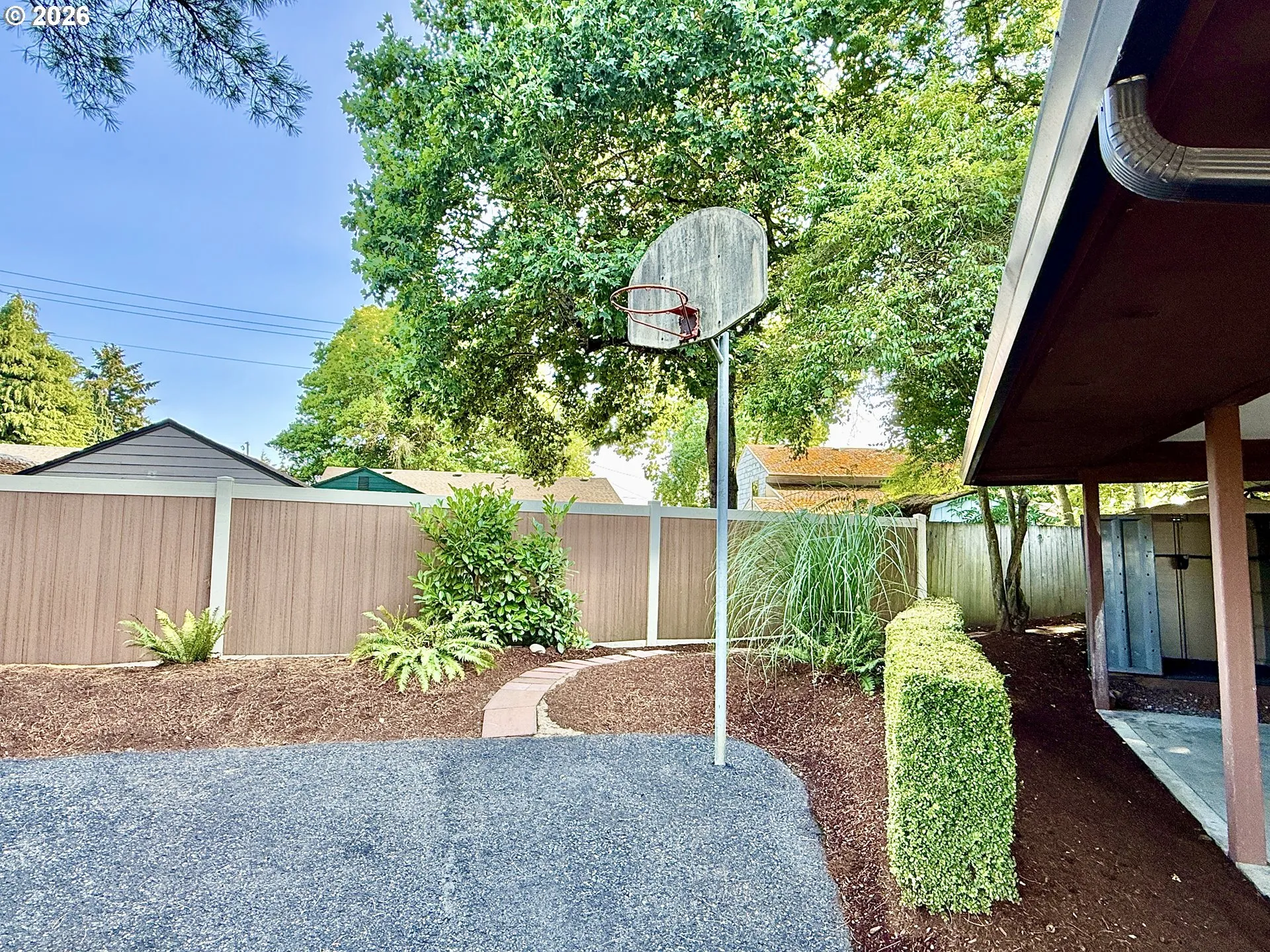 Yard-Side