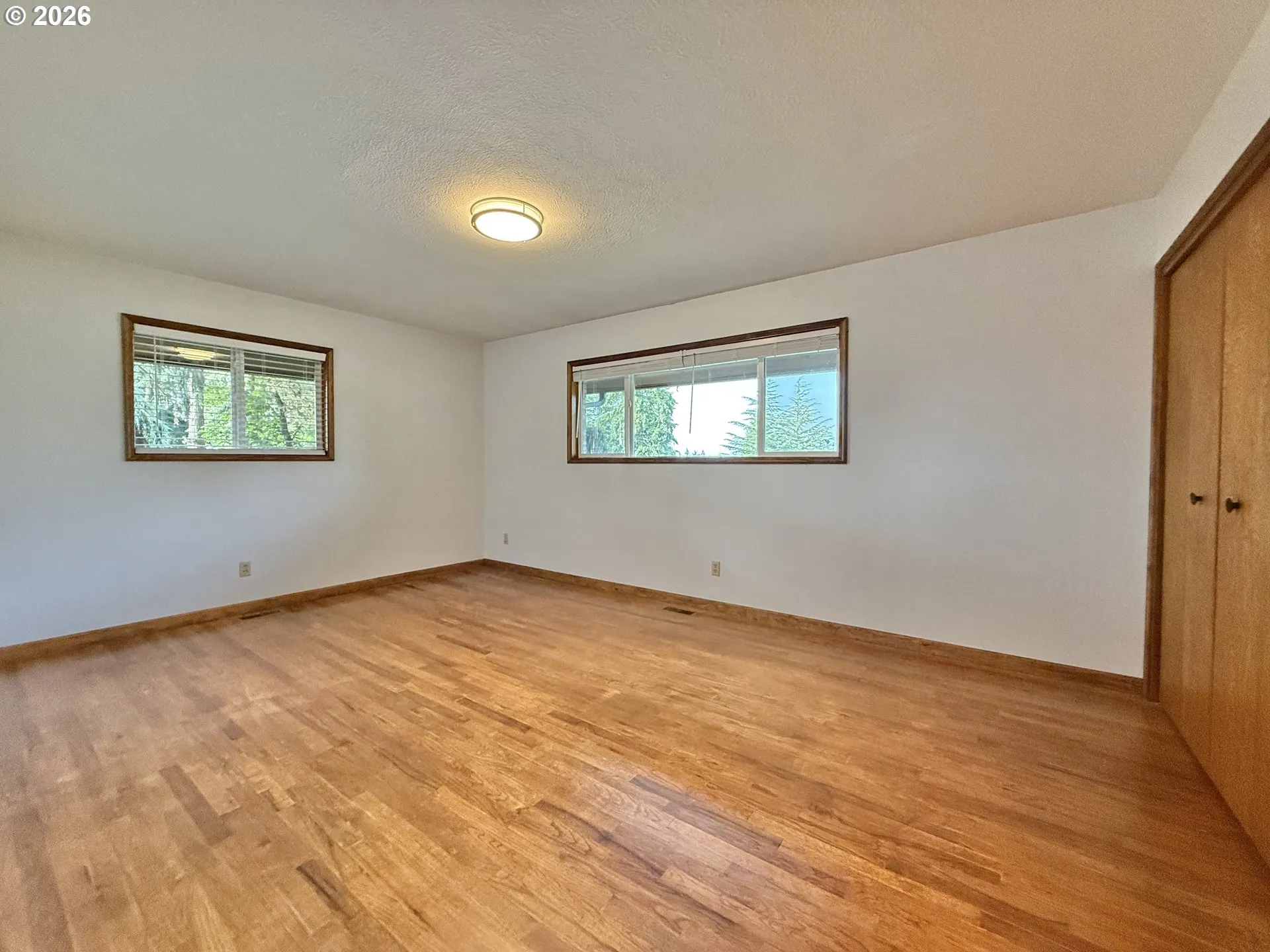 Bedroom, Primary