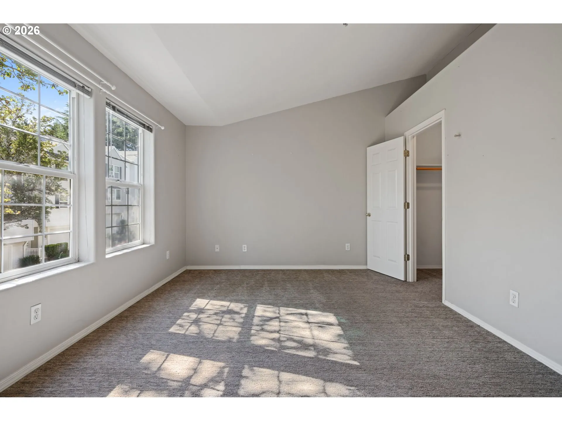 Bedroom, Primary-Upper