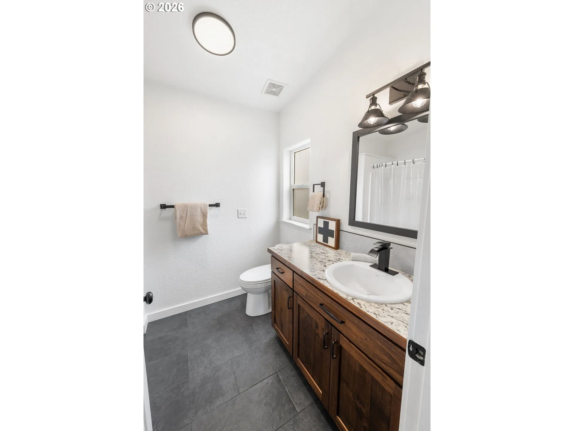 En Suite Bathroom