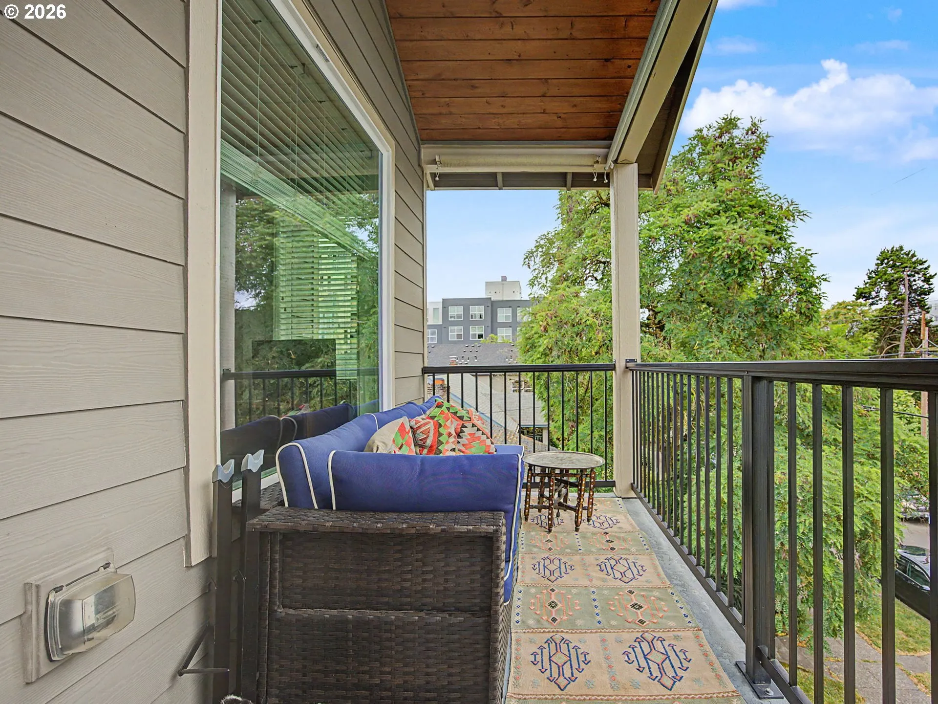 Deck-Main