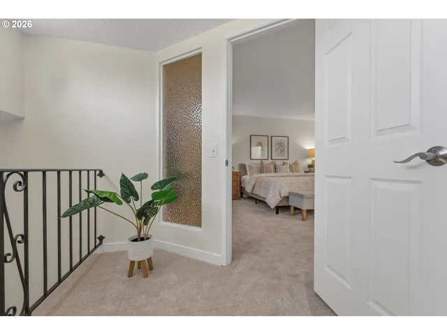 Bedroom, Primary