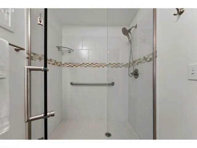 Bathroom, Attached-Walk in Shower