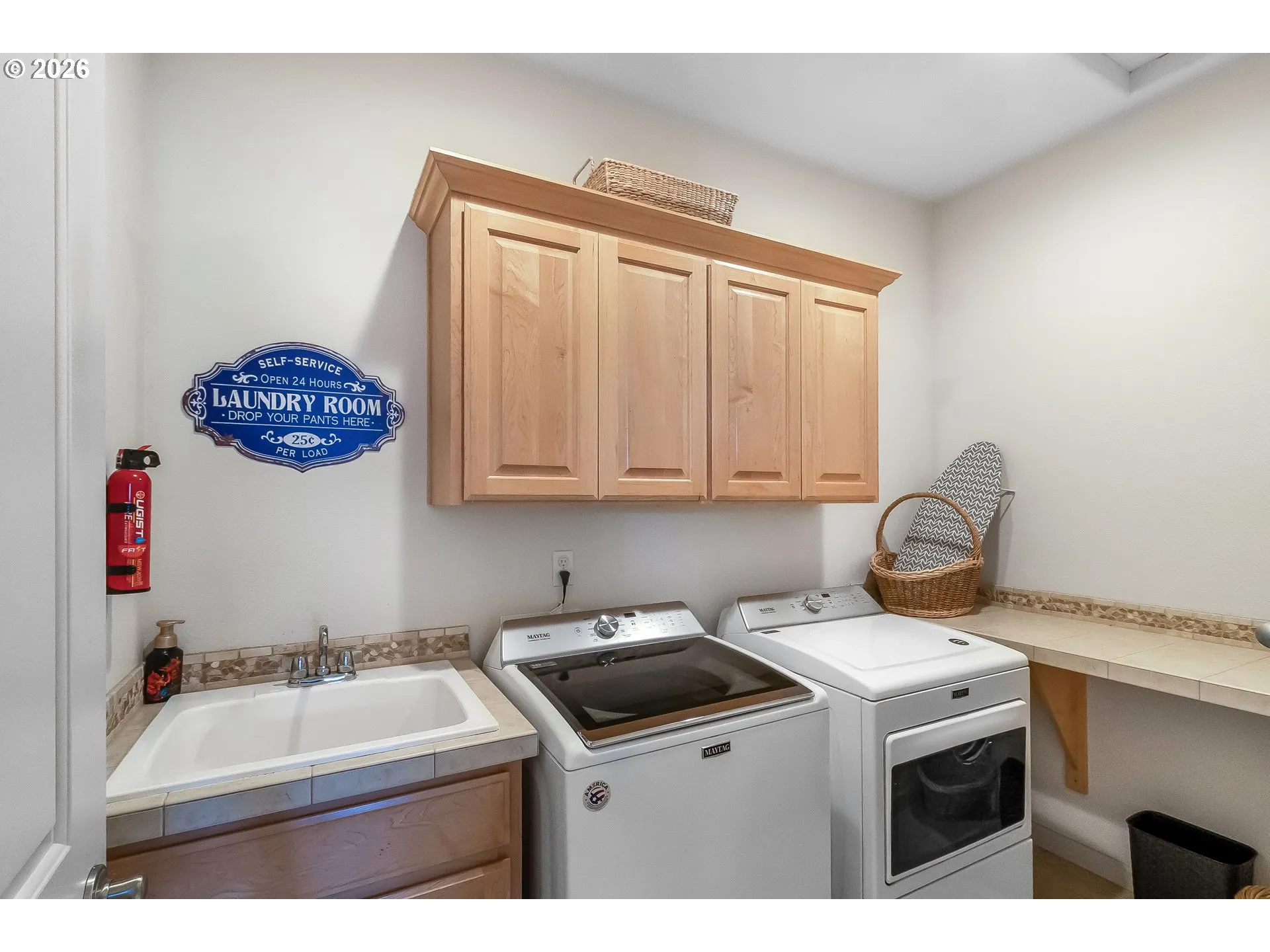 Laundry-Upper